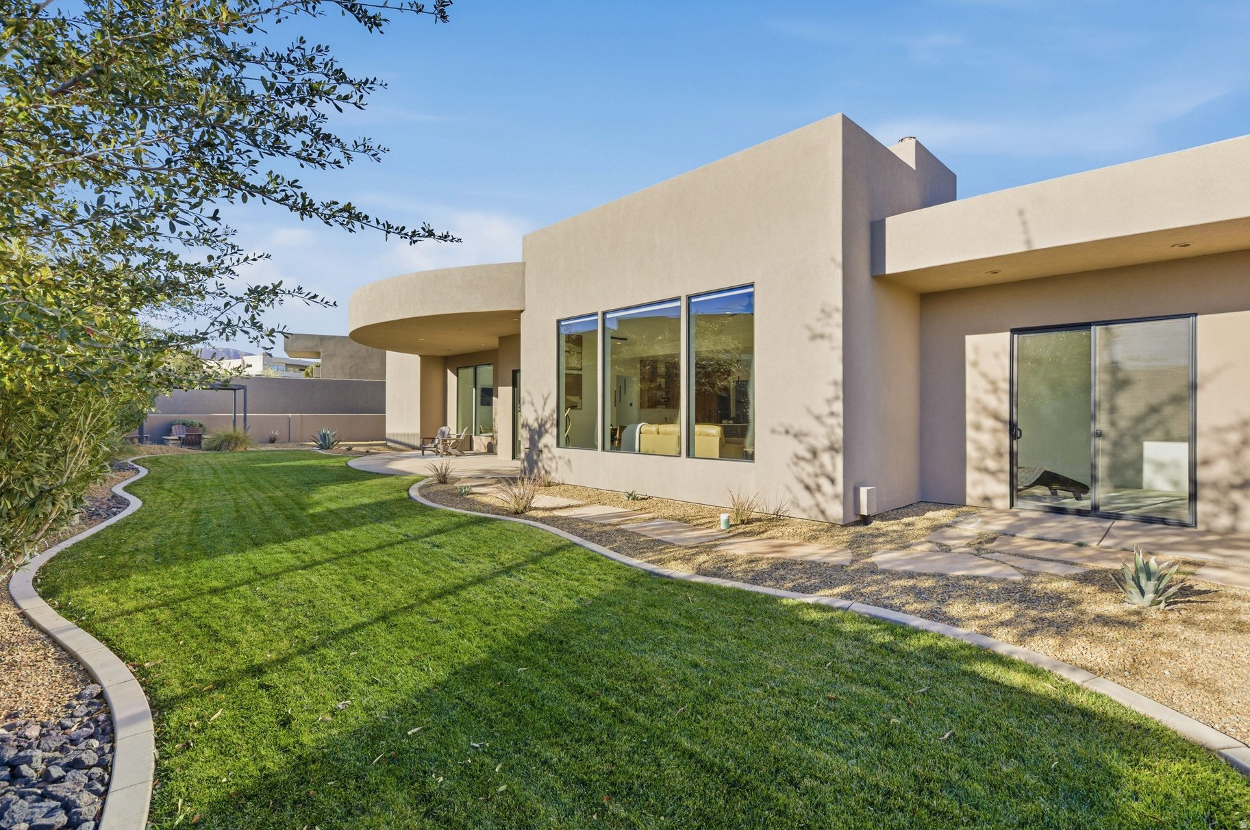 LEDGES OF ST GEORGE PH 10 - Residential