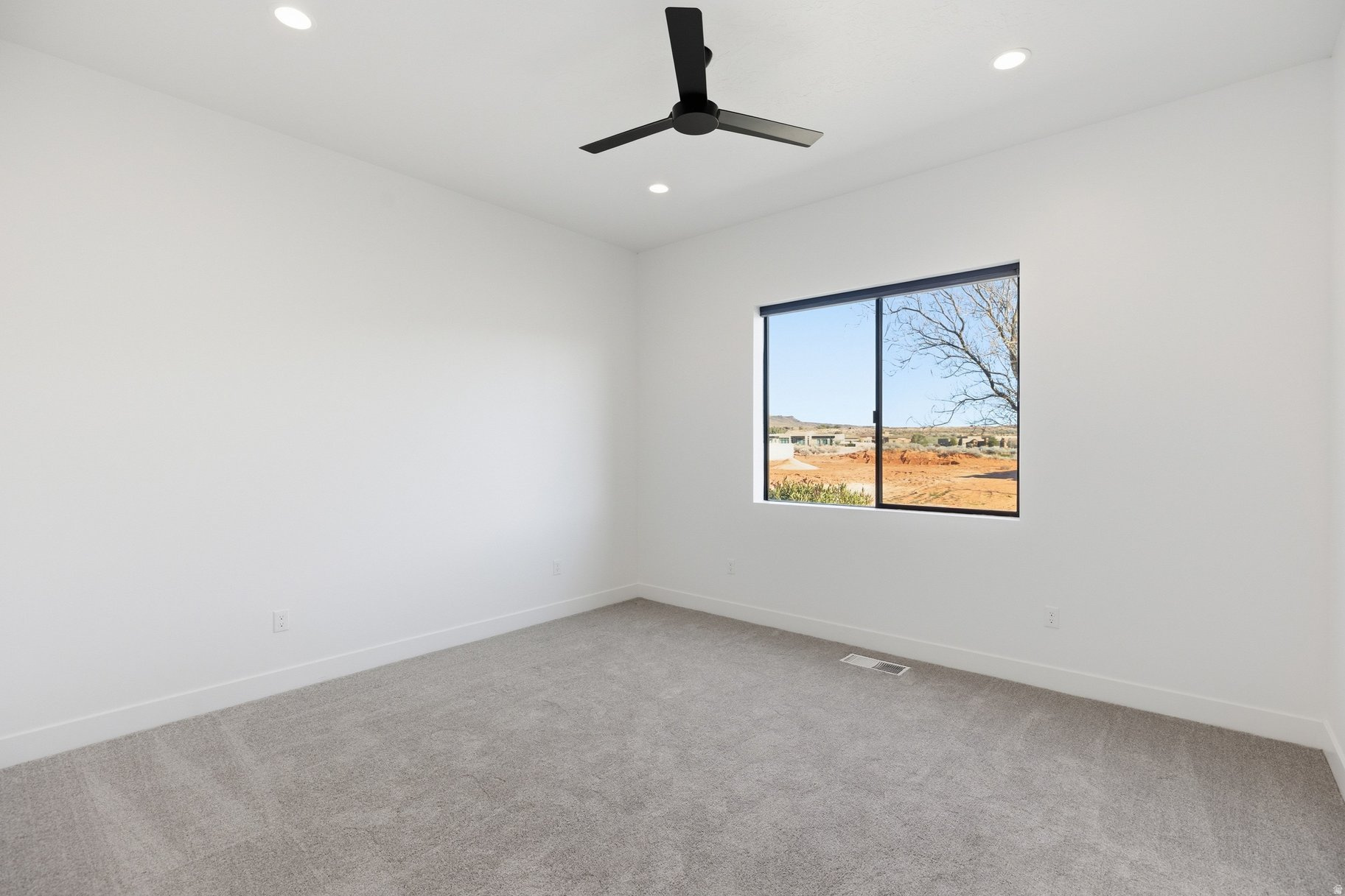 LEDGES OF ST GEORGE PH 10 - Residential
