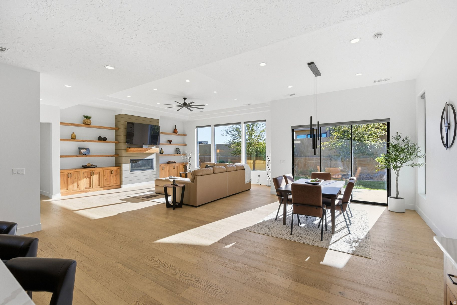 LEDGES OF ST GEORGE PH 10 - Residential