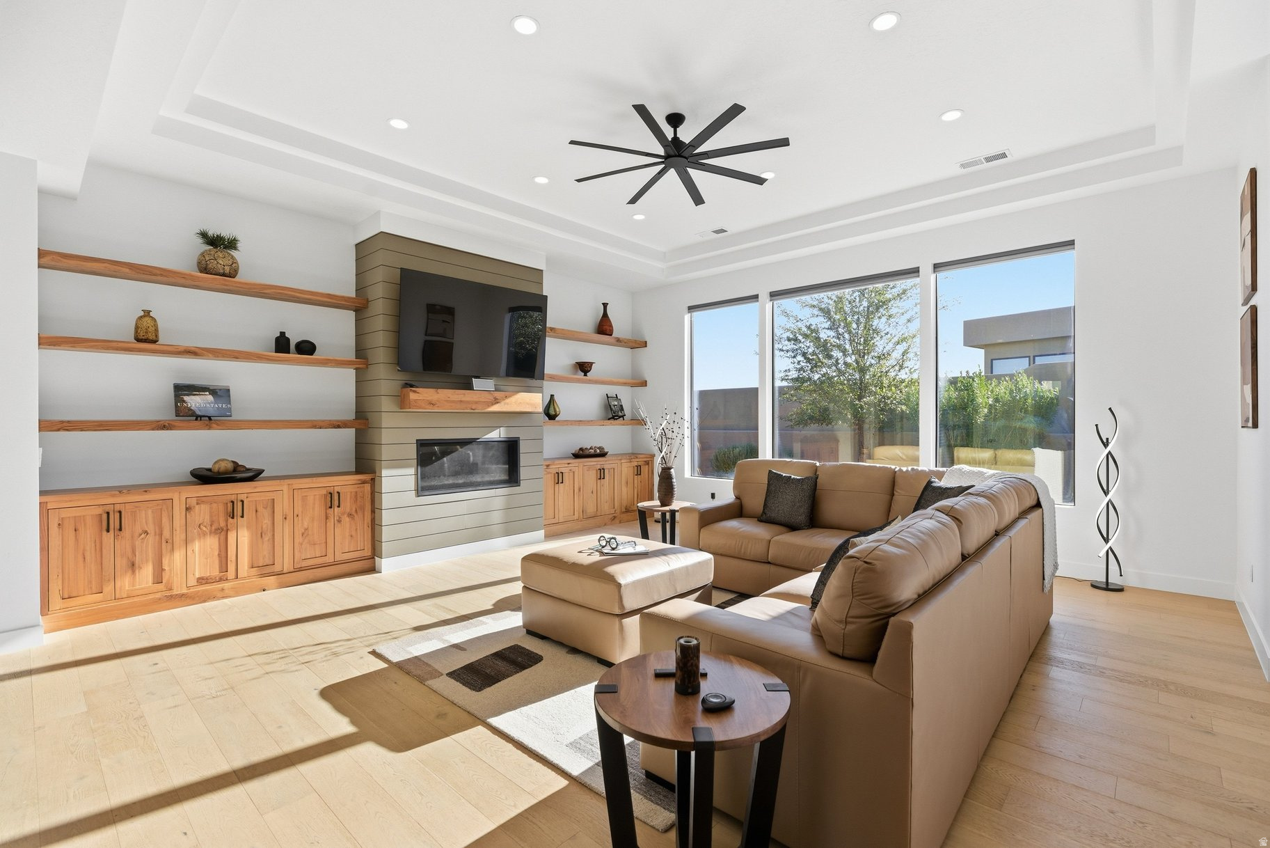 LEDGES OF ST GEORGE PH 10 - Residential