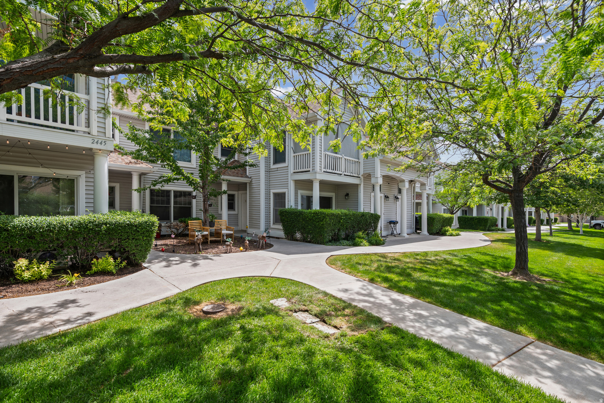 FIVE STAR - Residential