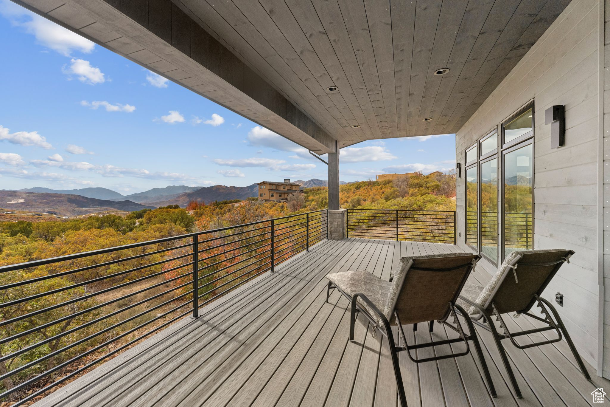 GOLDEN EAGLE - Residential
