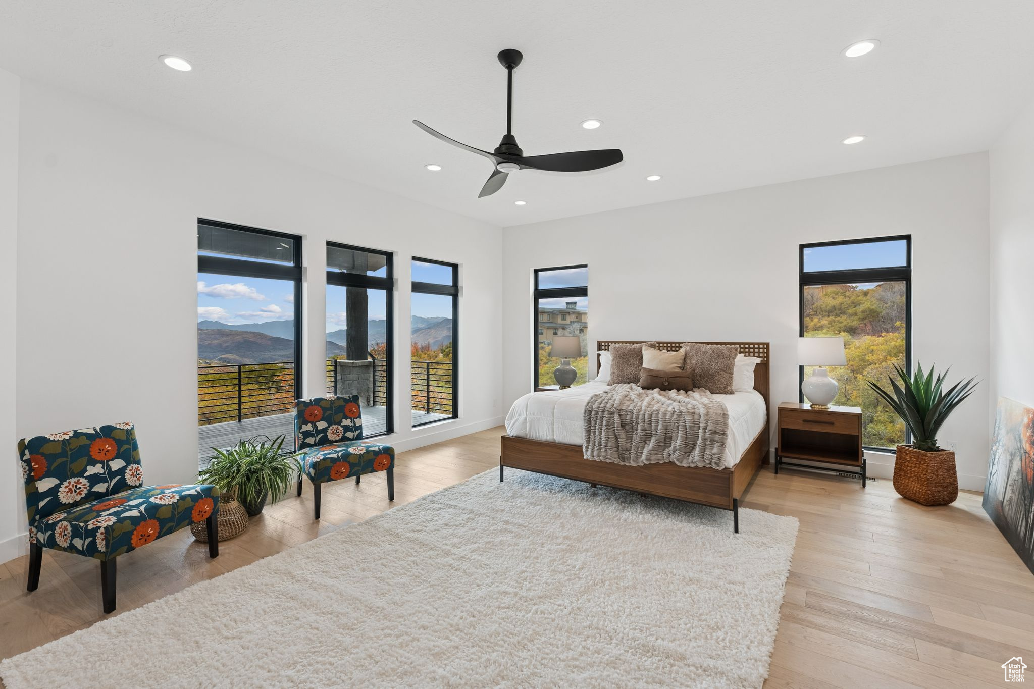 GOLDEN EAGLE - Residential