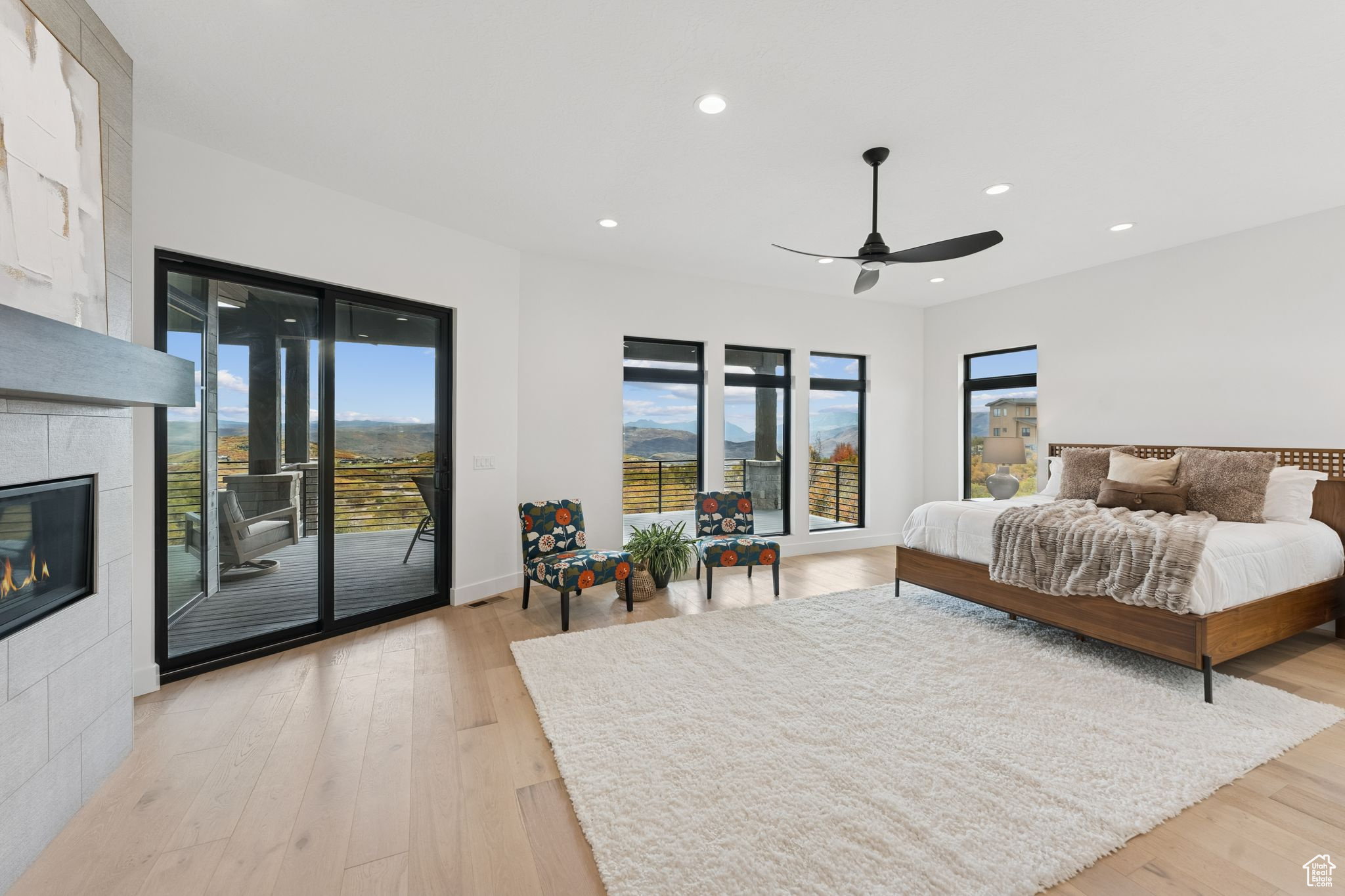 GOLDEN EAGLE - Residential