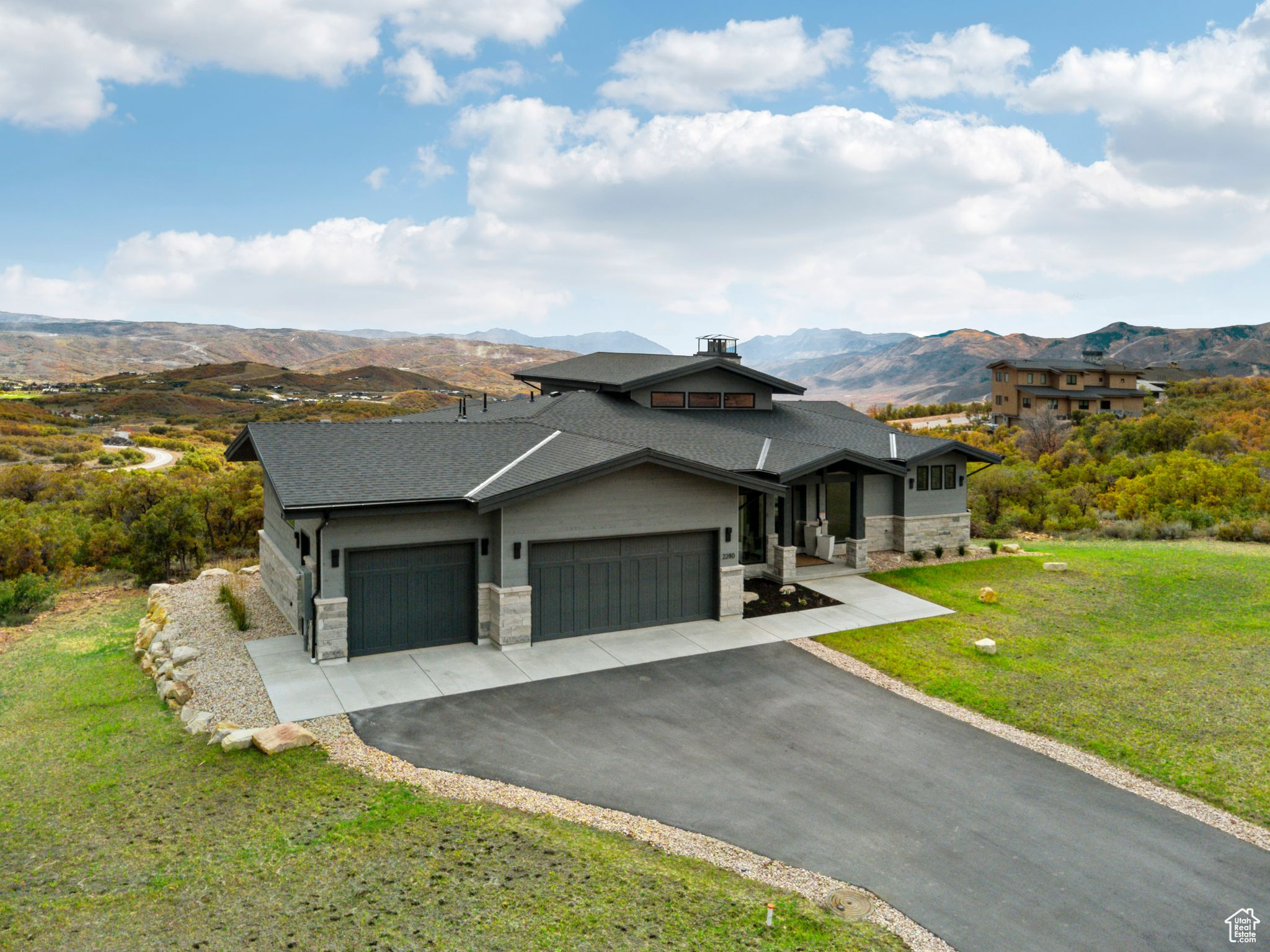 GOLDEN EAGLE - Residential