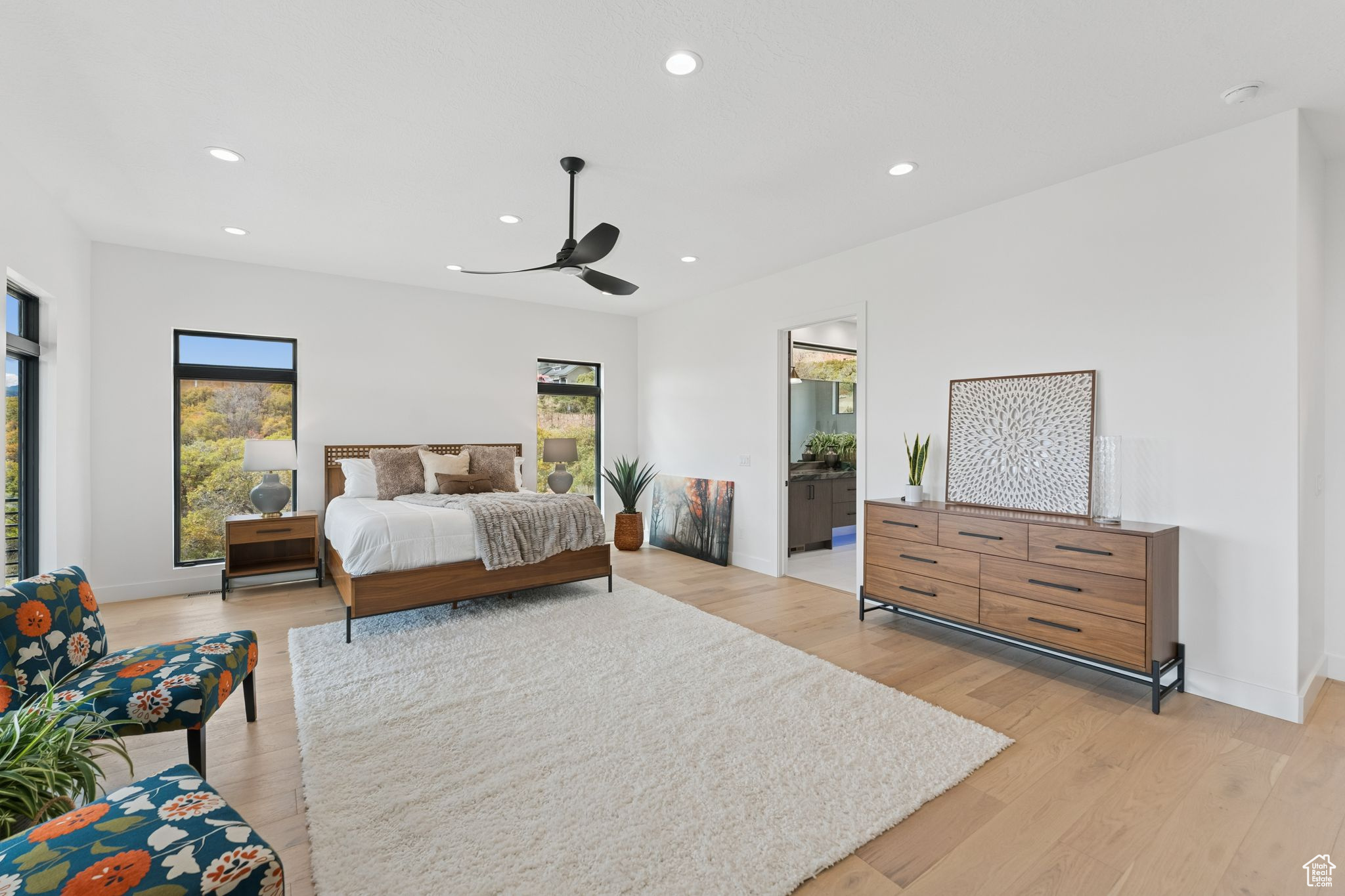 GOLDEN EAGLE - Residential