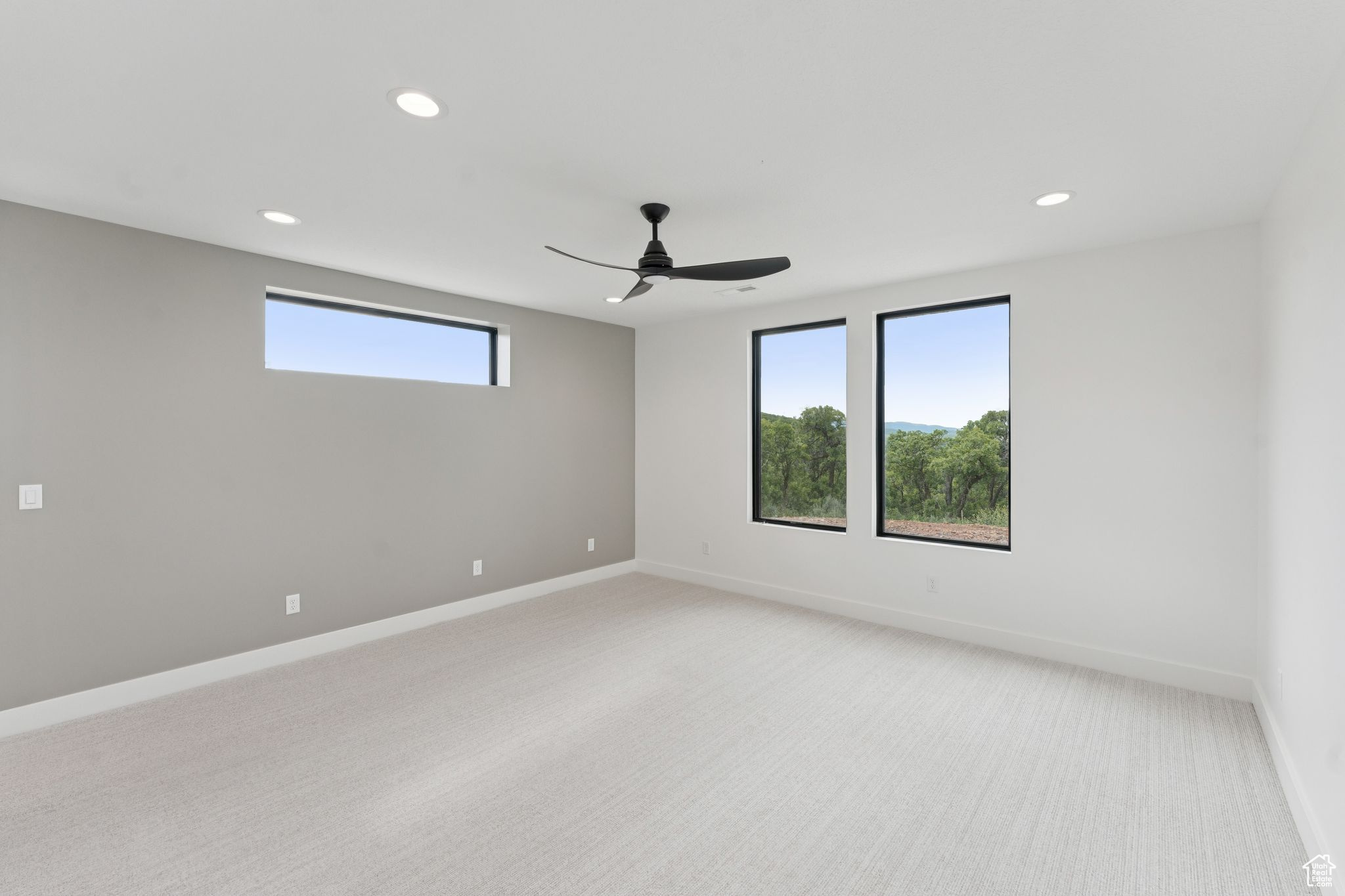 GOLDEN EAGLE - Residential