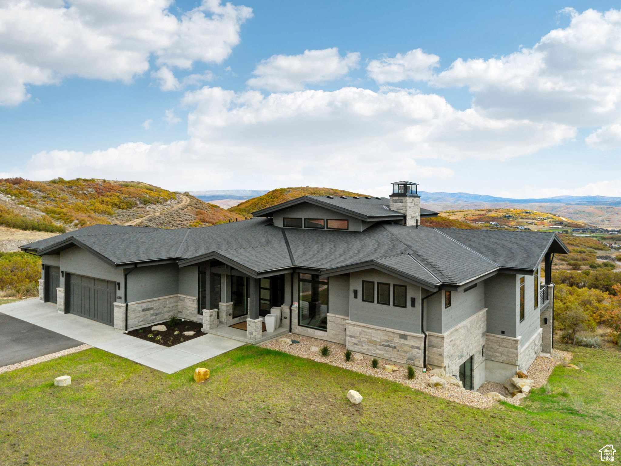 GOLDEN EAGLE - Residential