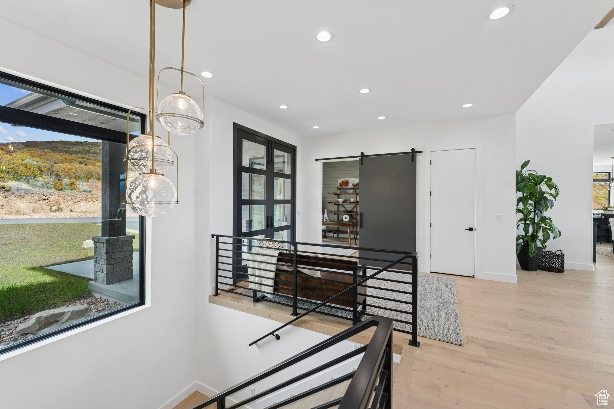 GOLDEN EAGLE - Residential