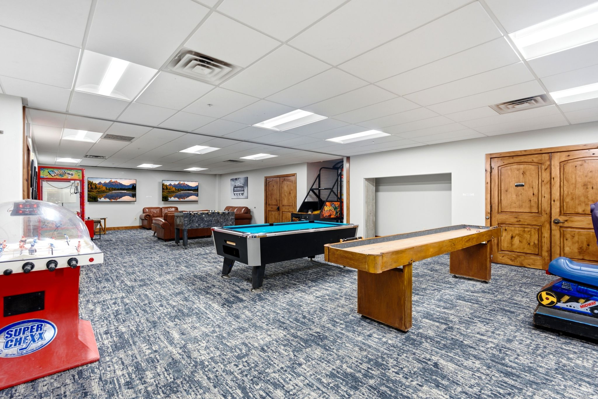 SILVERADO LODGE CONDOMINIUM - Residential