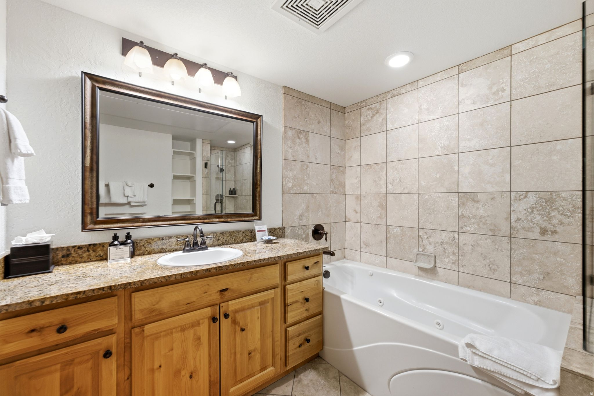 SILVERADO LODGE CONDOMINIUM - Residential