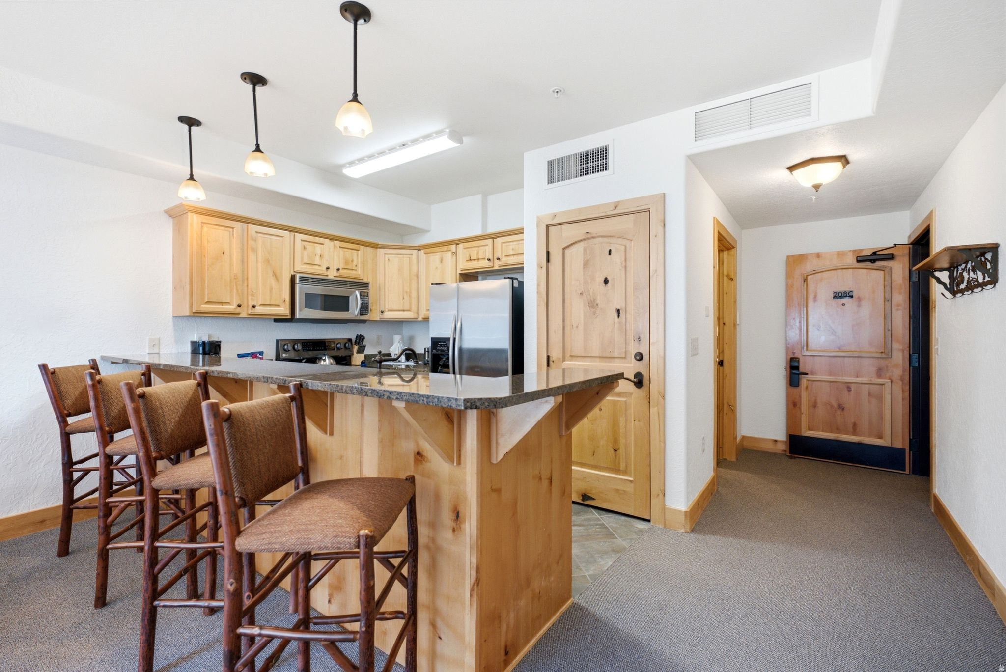 SILVERADO LODGE CONDOMINIUM - Residential