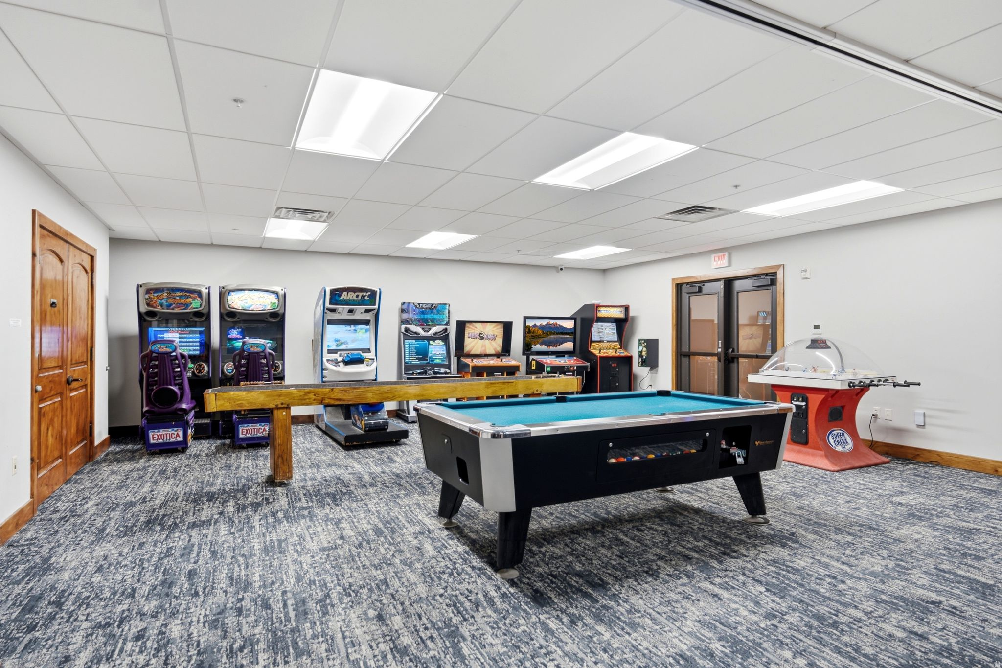 SILVERADO LODGE CONDOMINIUM - Residential