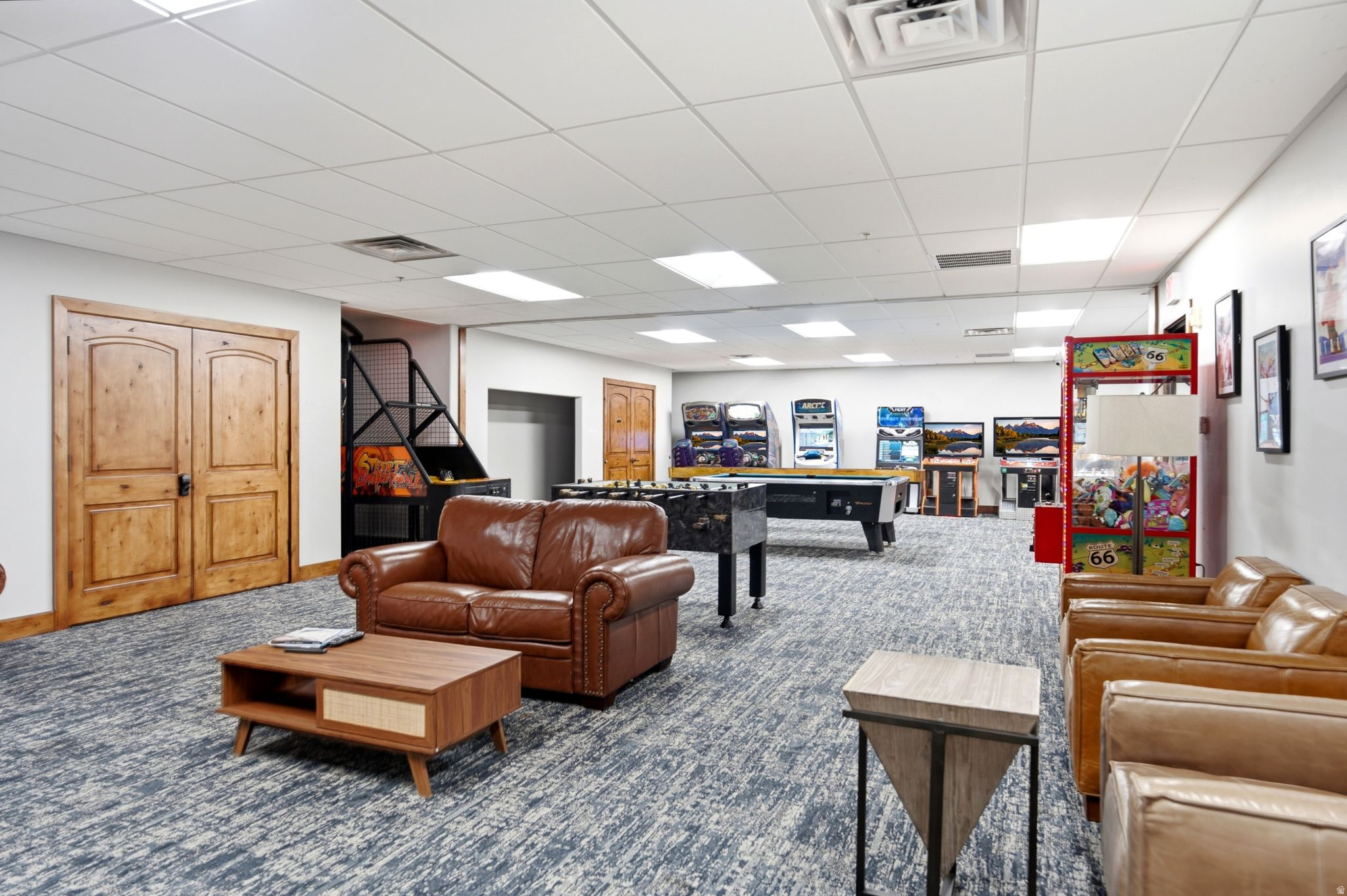 SILVERADO LODGE CONDOMINIUM - Residential