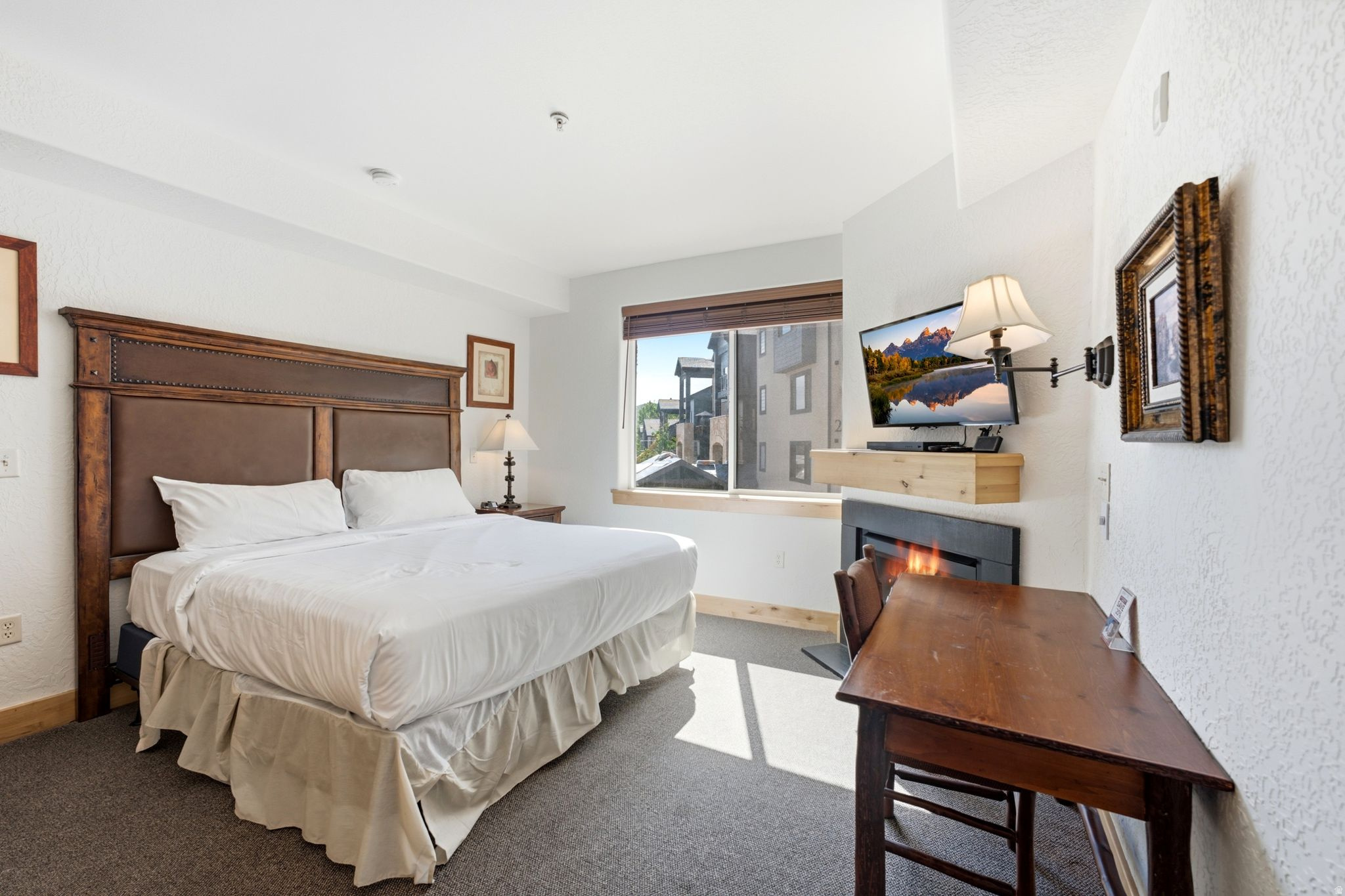SILVERADO LODGE CONDOMINIUM - Residential