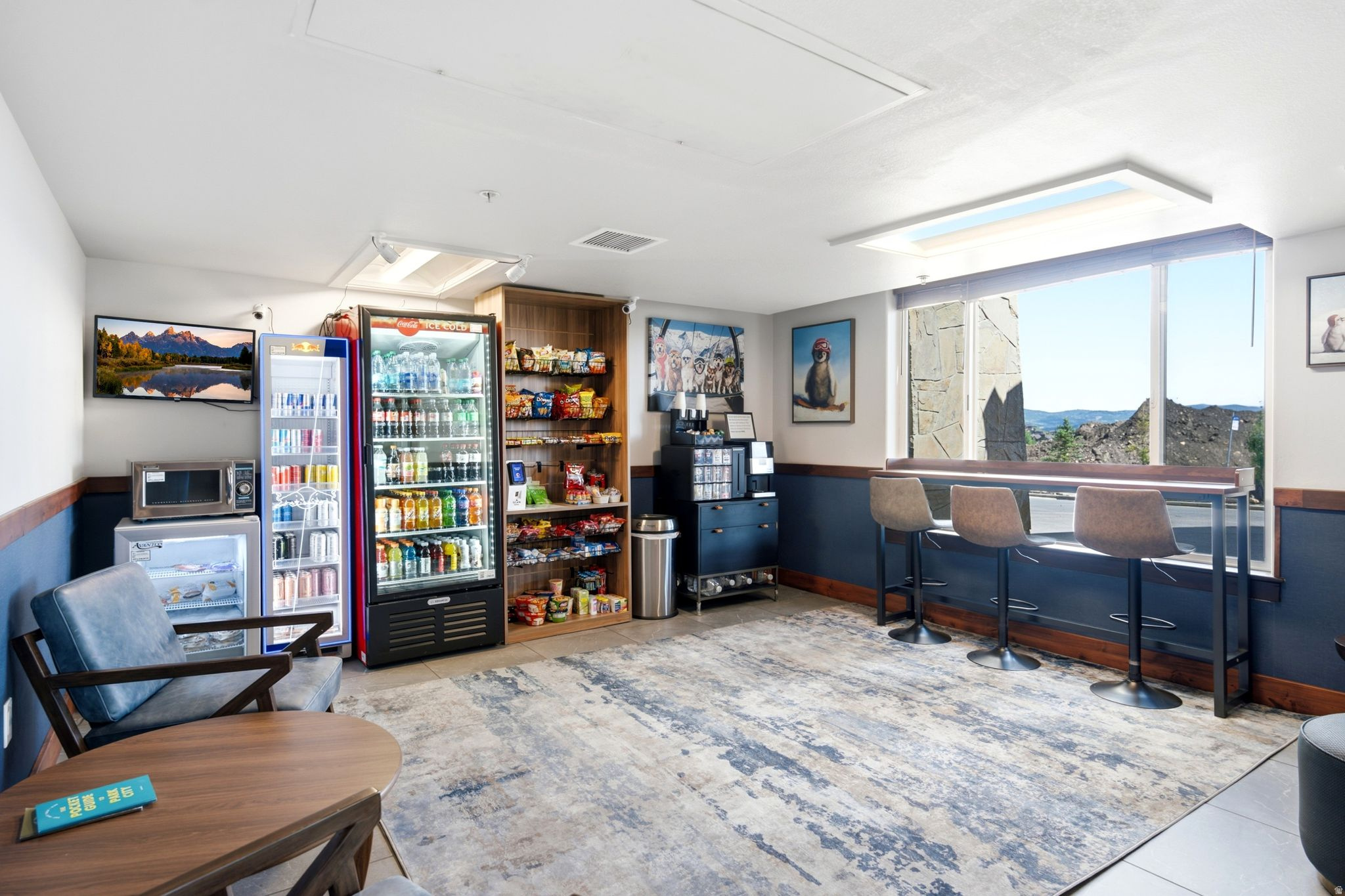 SILVERADO LODGE CONDOMINIUM - Residential