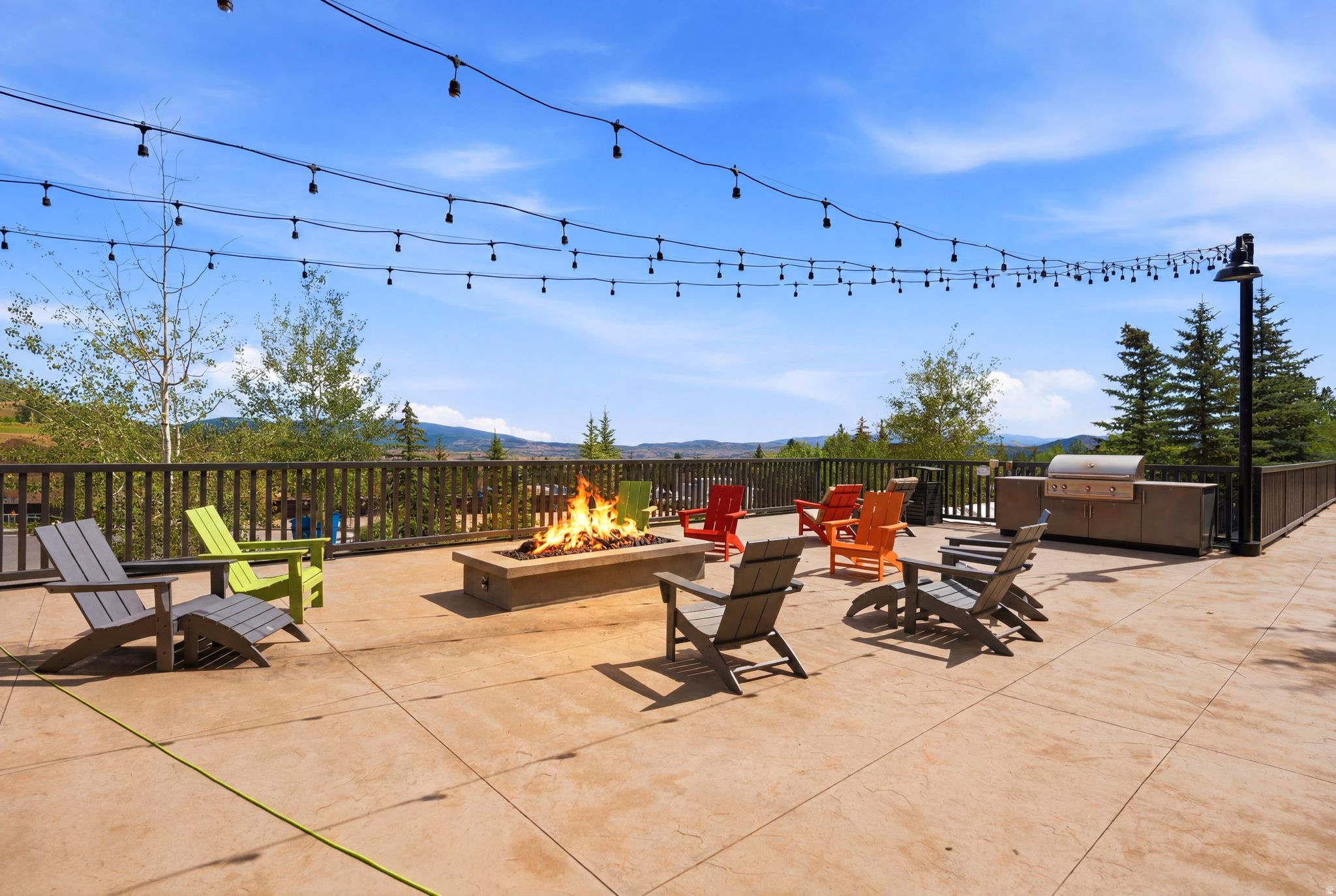 SILVERADO LODGE CONDOMINIUM - Residential