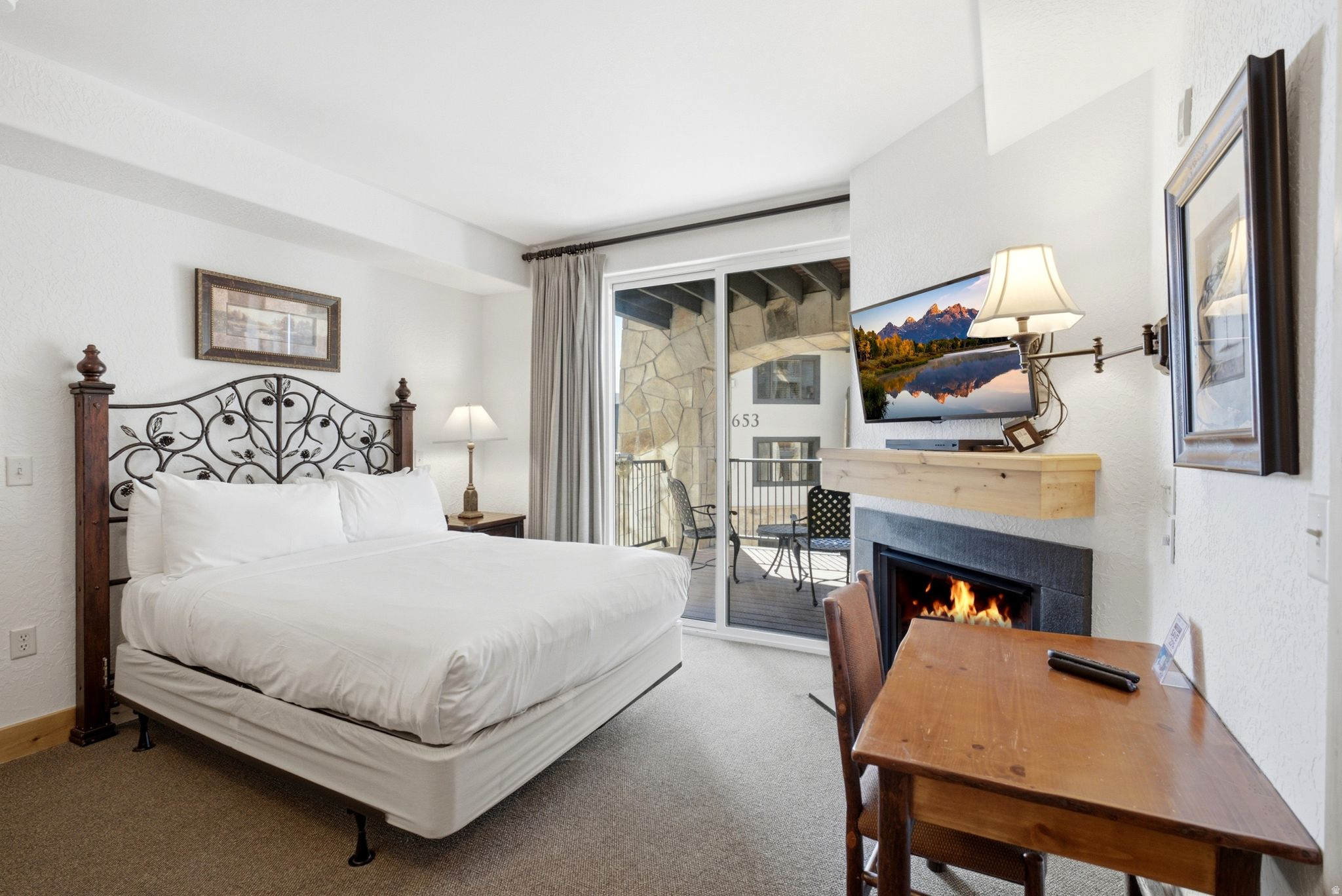 SILVERADO LODGE CONDOMINIUM - Residential