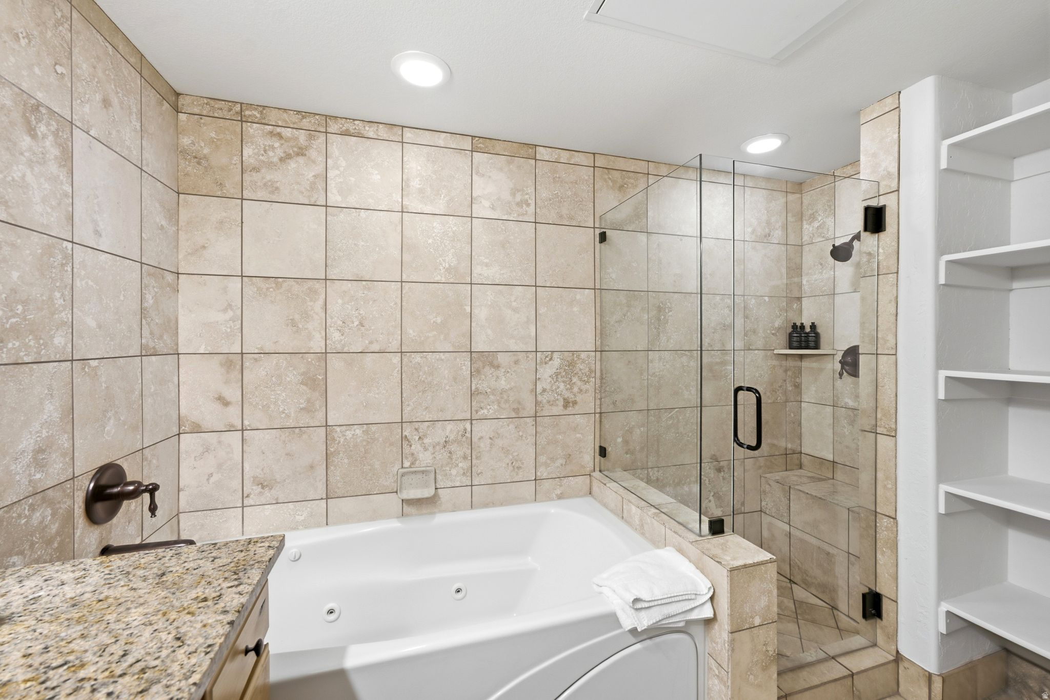 SILVERADO LODGE CONDOMINIUM - Residential