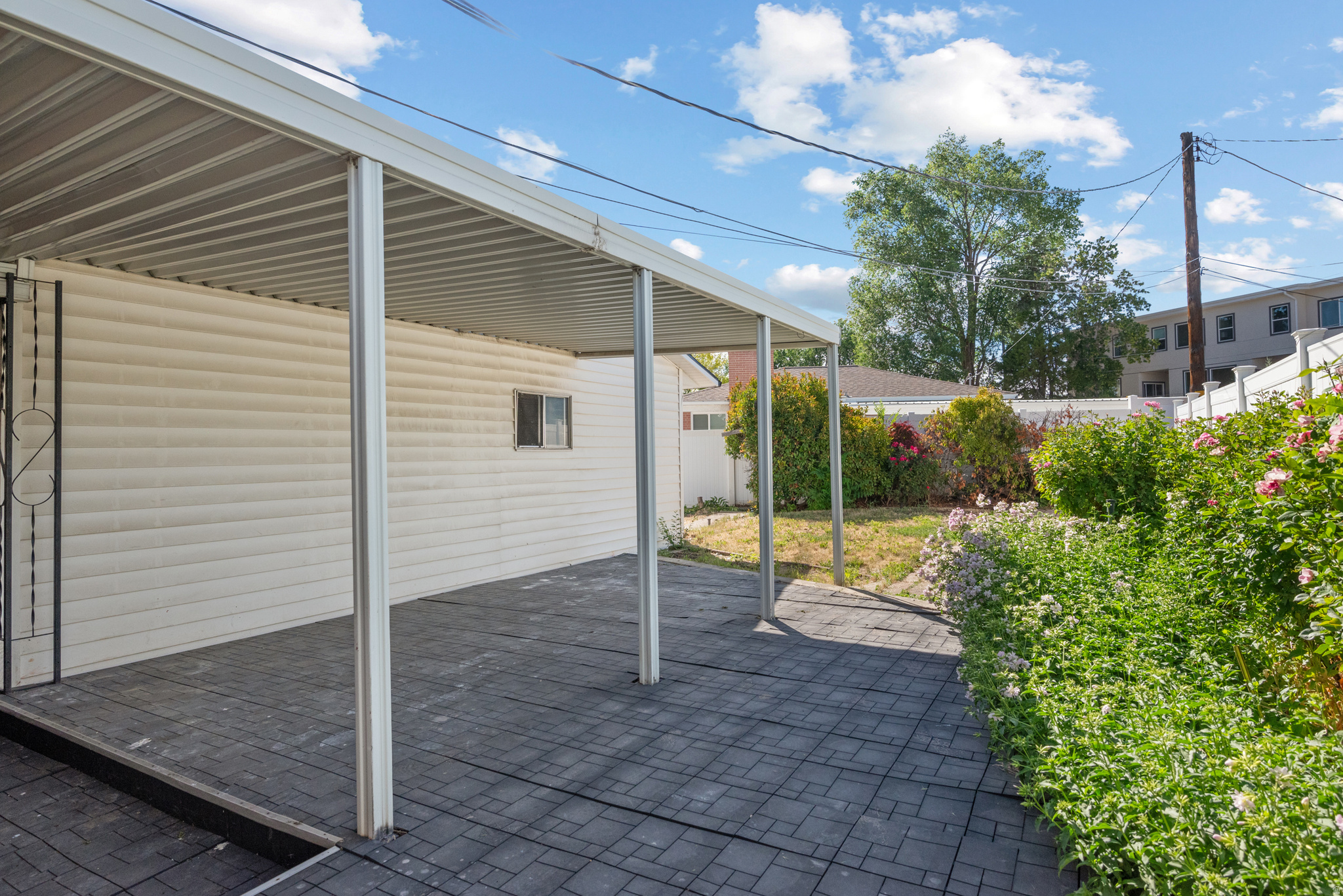 BROOKLANE - Residential