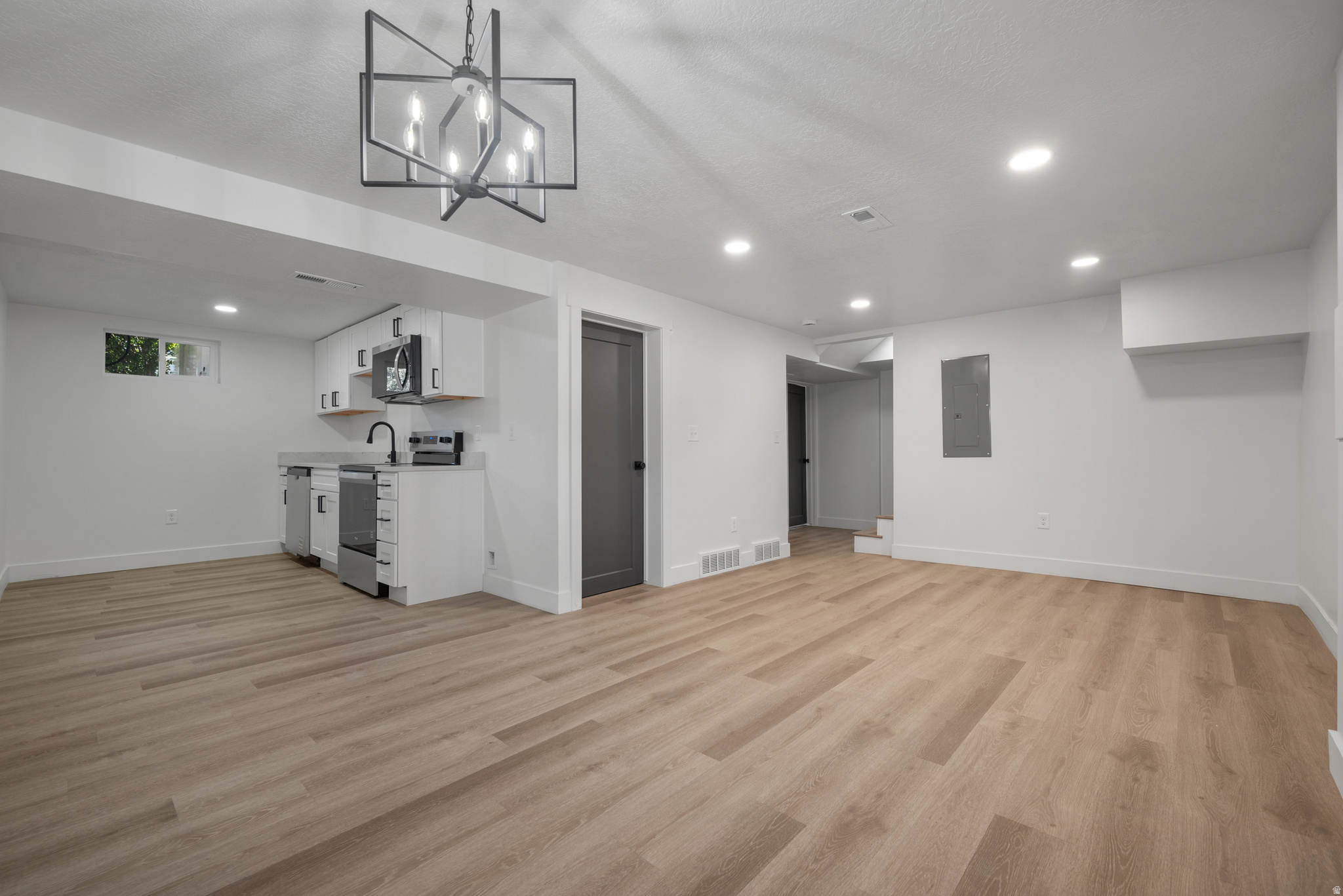 BROOKLANE - Residential