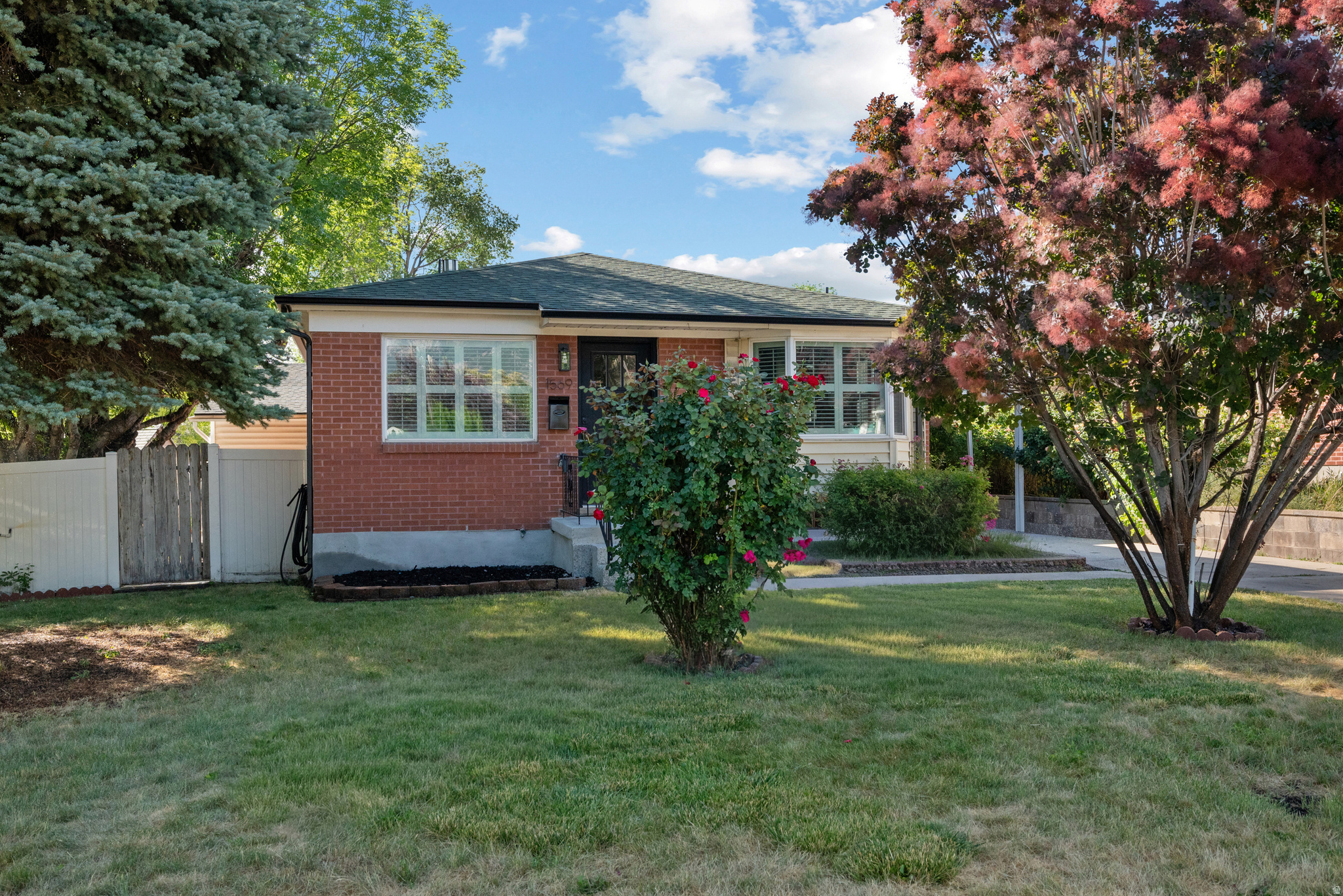 BROOKLANE - Residential