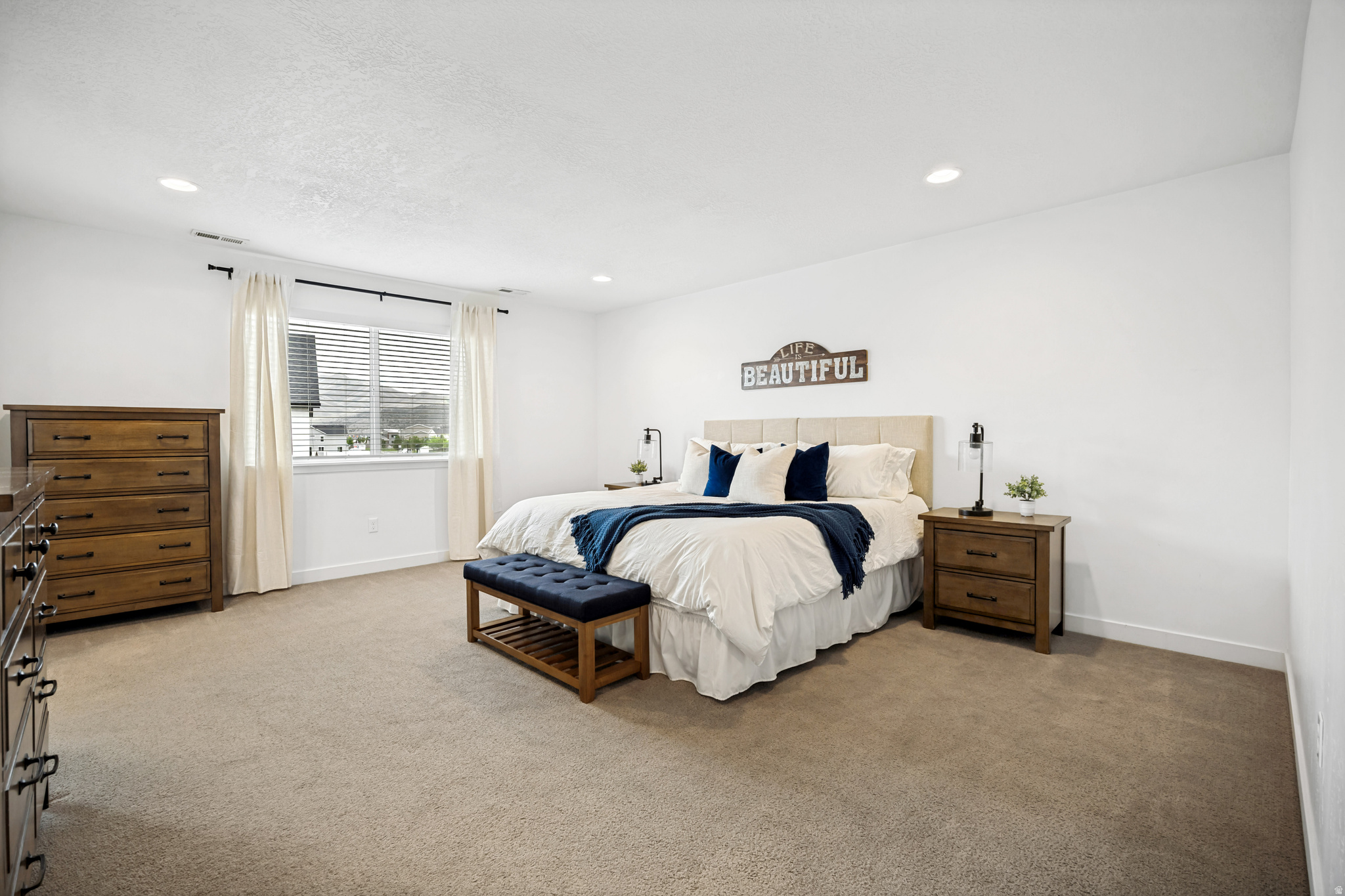 PORTERS CROSSING - Residential
