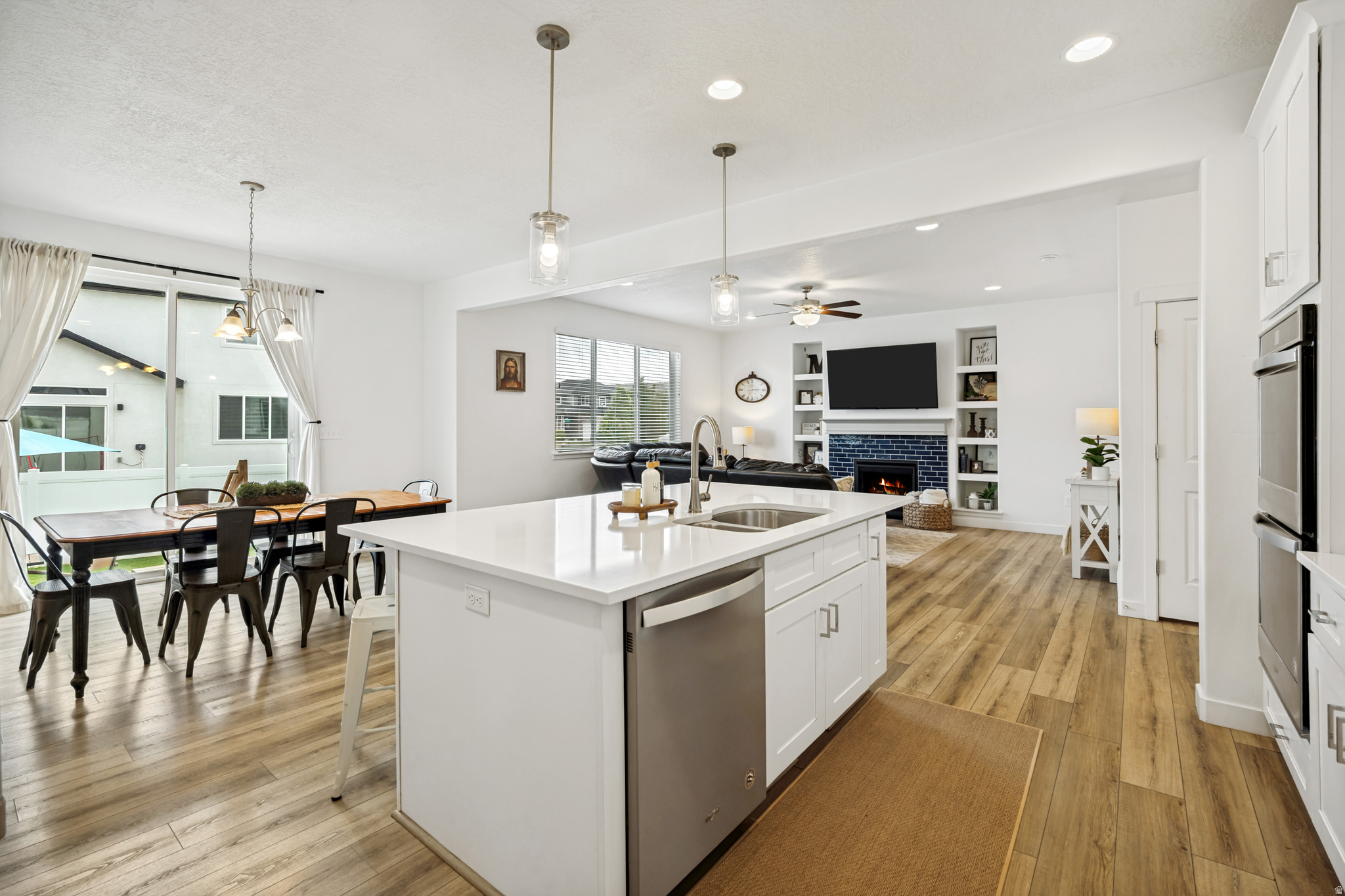 PORTERS CROSSING - Residential