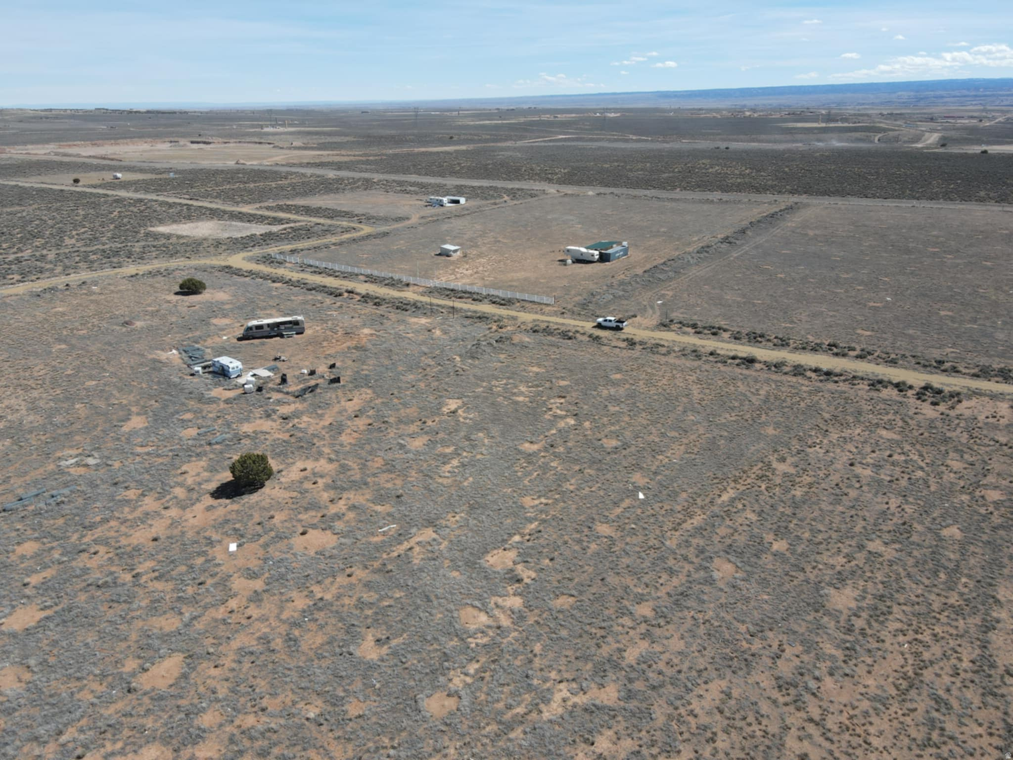 KNIGHT RANCHES - Land