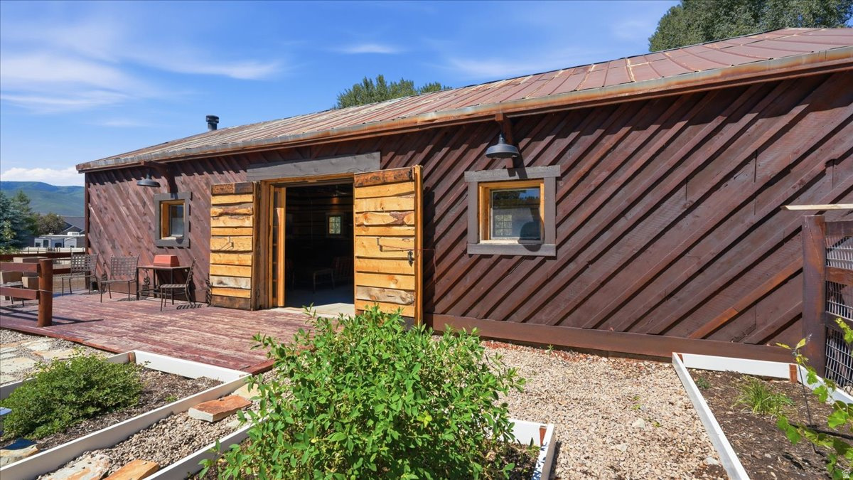 WILD MARE FARM - Residential