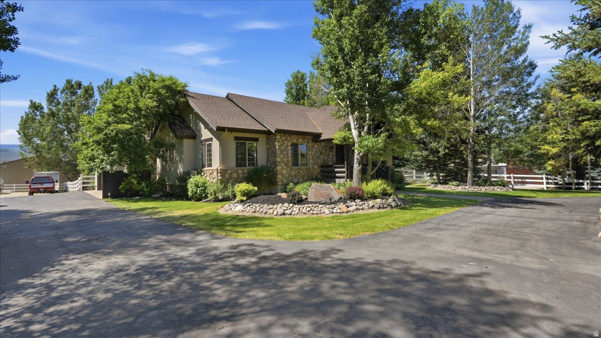WILD MARE FARM - Residential