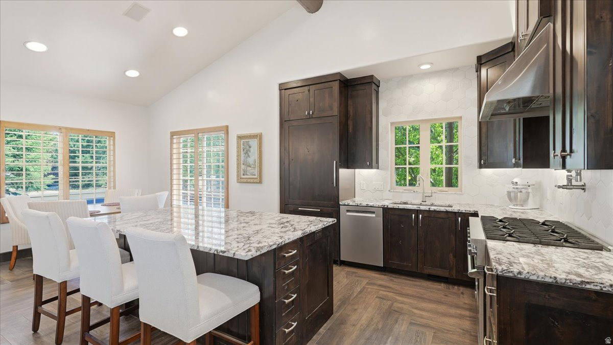 WILD MARE FARM - Residential