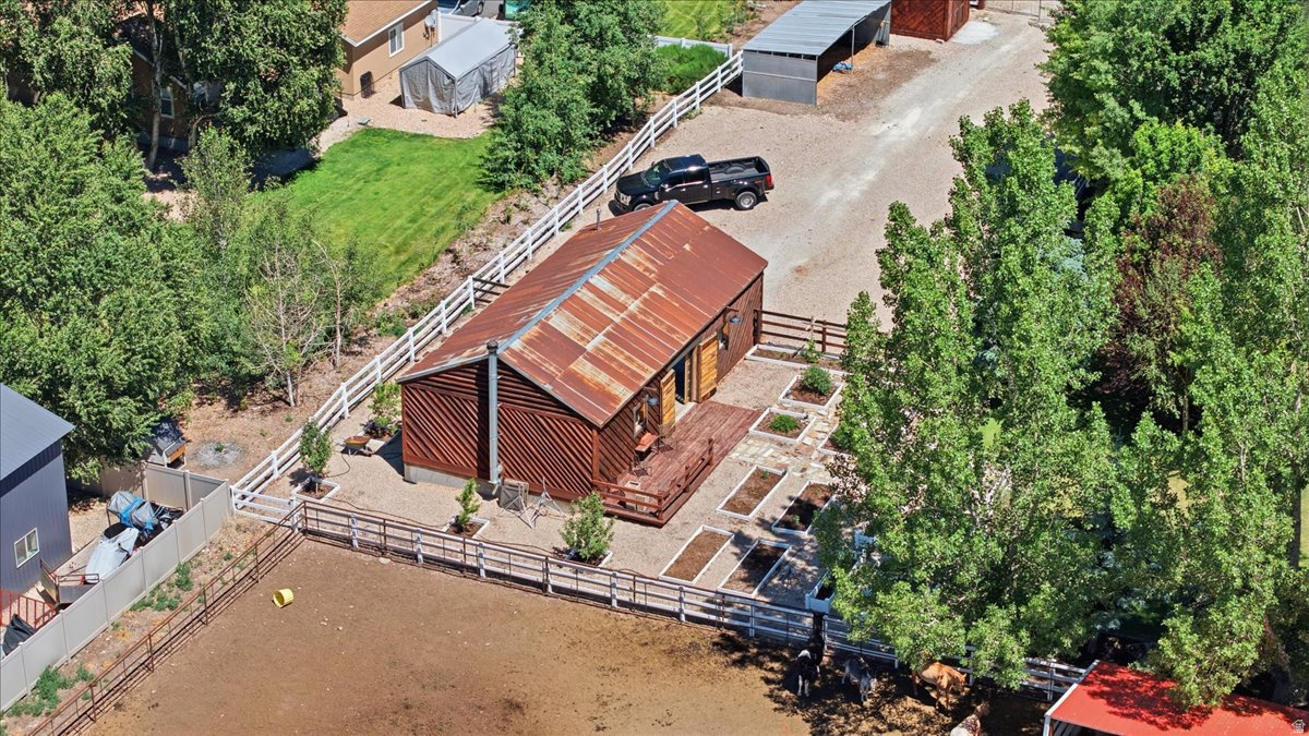 WILD MARE FARM - Residential