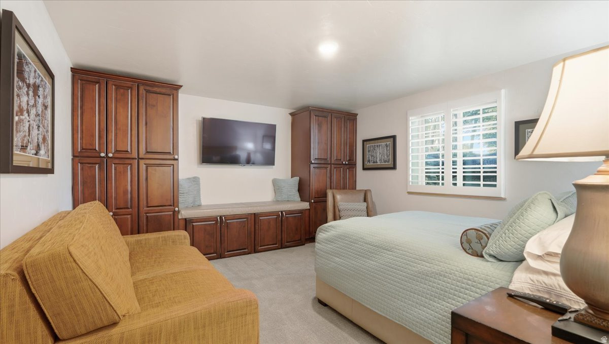 WILD MARE FARM - Residential