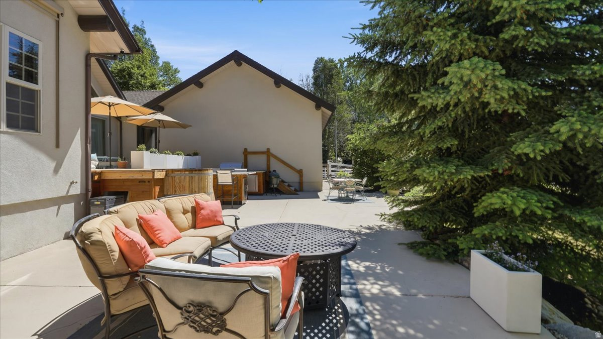 WILD MARE FARM - Residential