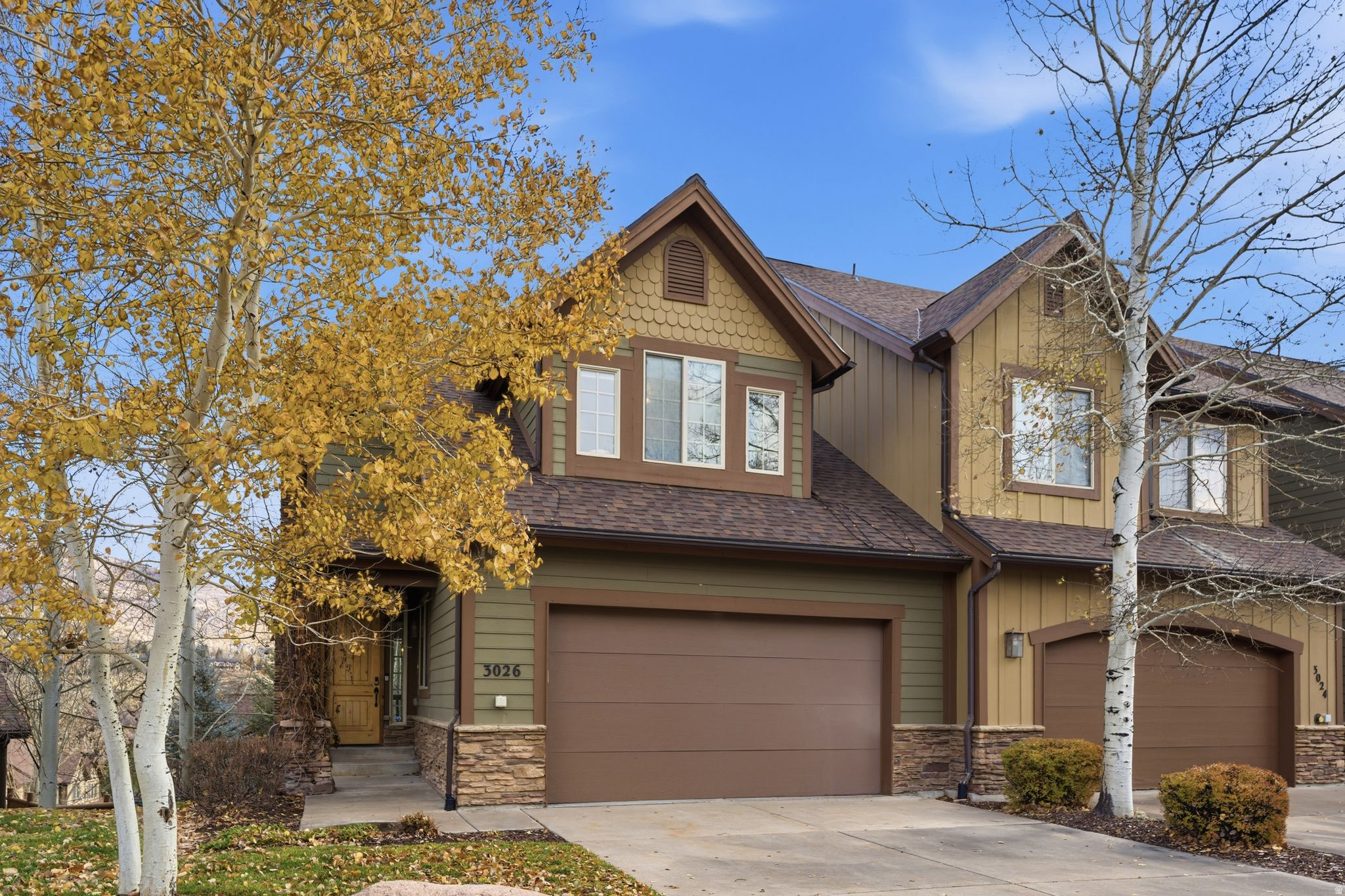 CANYON LINKS - Residential