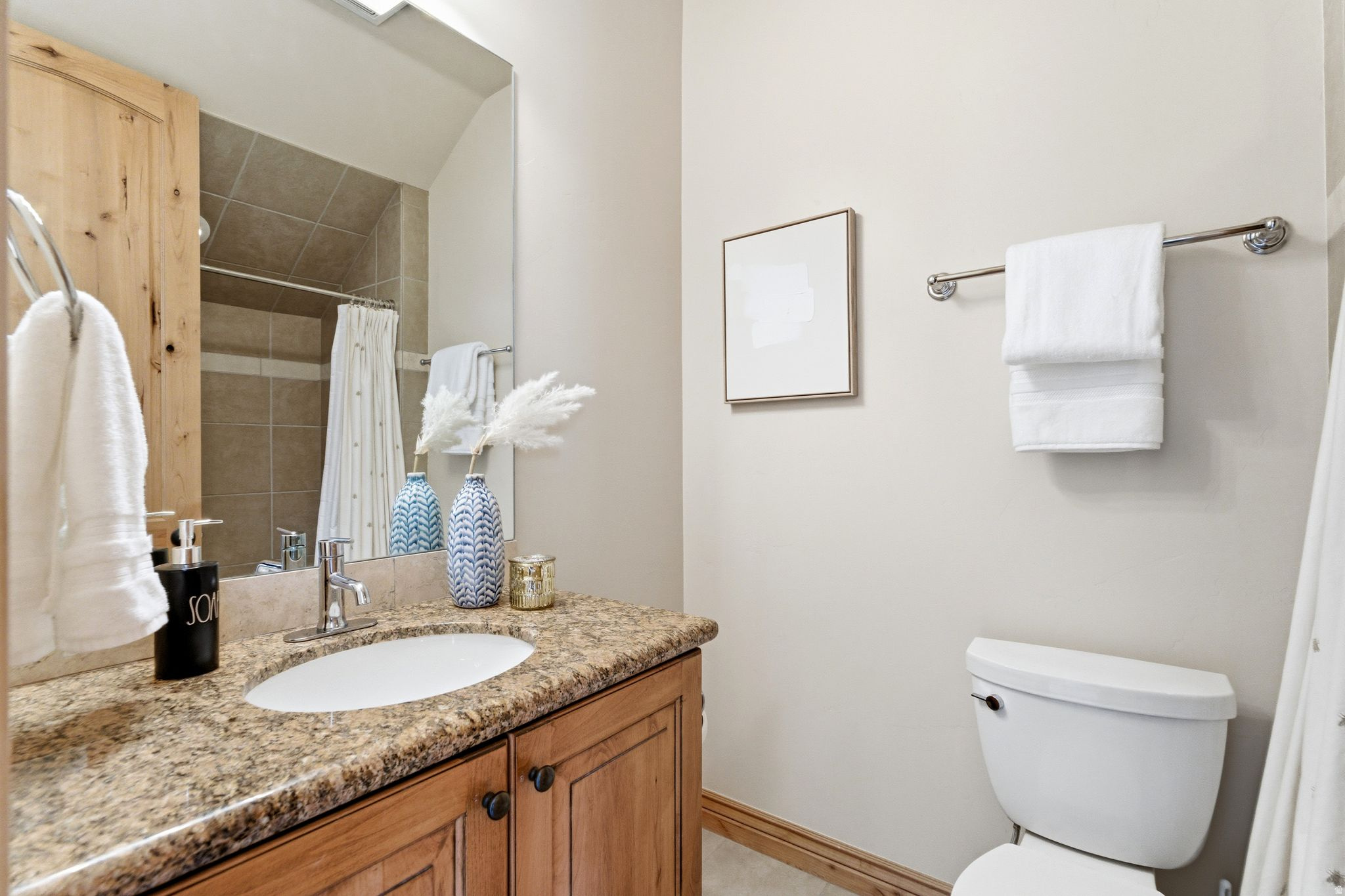 CANYON LINKS - Residential