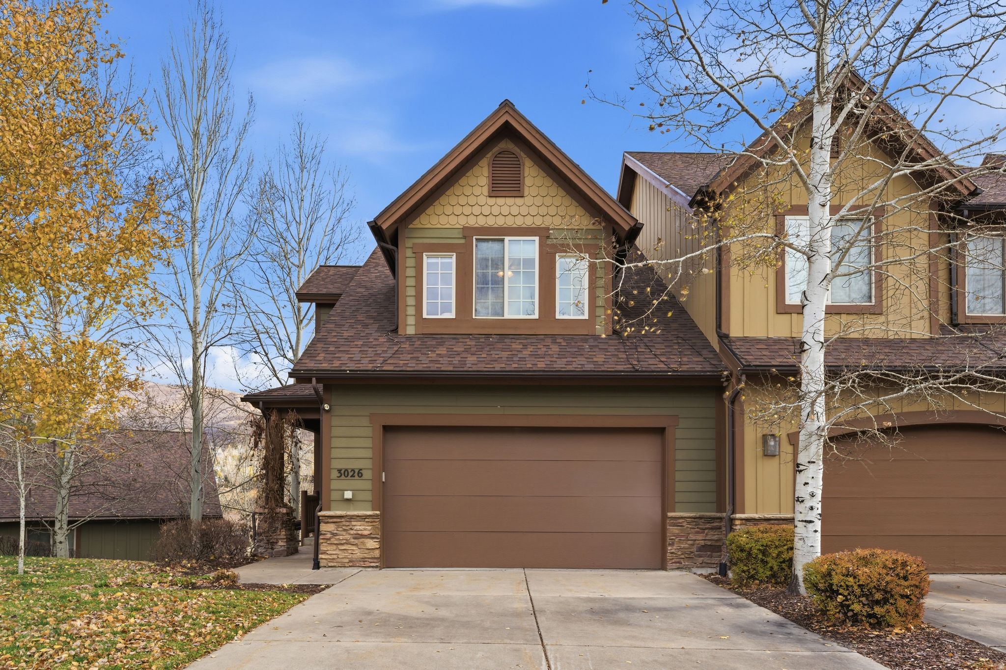 CANYON LINKS - Residential