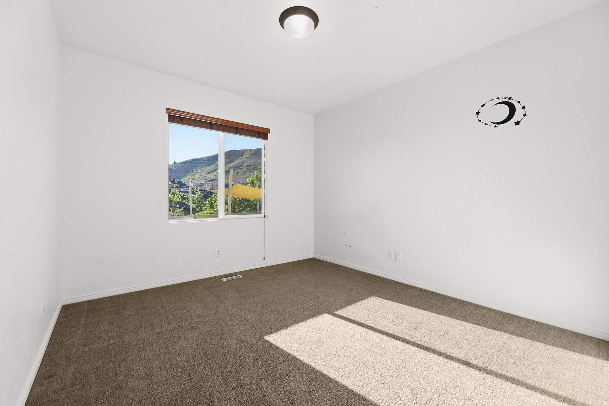 COVE AT HERRIMAN SPRINGS PHASE 3 - Residential