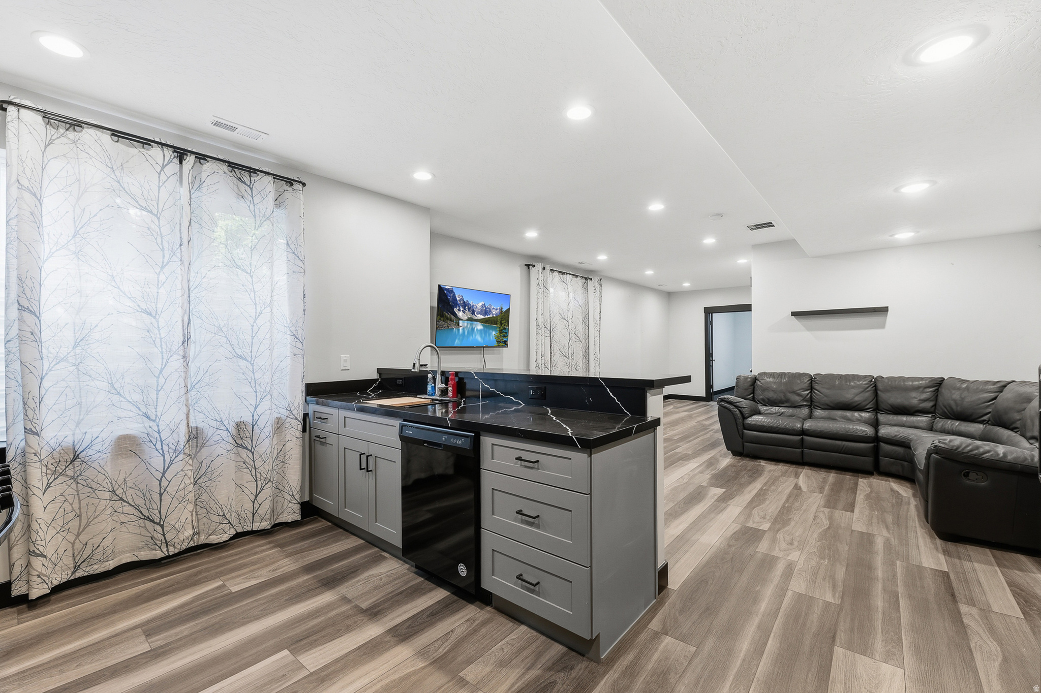 COVE AT HERRIMAN SPRINGS PHASE 3 - Residential
