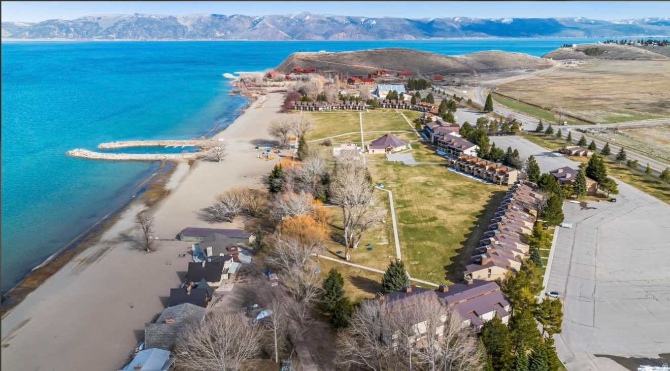 IDEAL BEACH - Residential