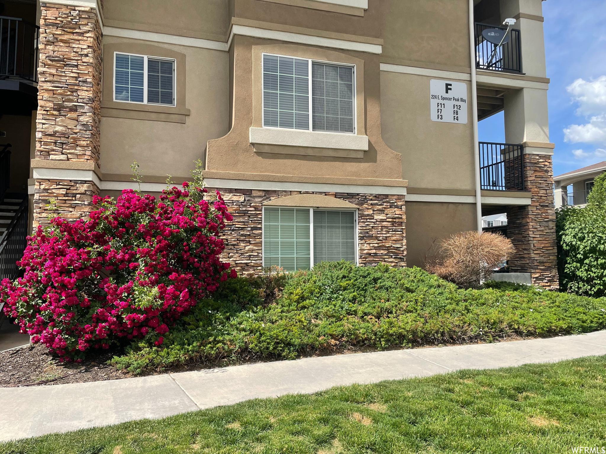 Just reduced! Best price in Draper+ seller will provide a flooring allowance with acceptable offer. Quiet location with easy access to shopping, Trax, bus lines & freeway. Large walk in closet in the master + large storage area behind the laundry room. Newer stainless steel kitchen appliance + washer & dryer are included. 1 assigned covered parking spot  + open parking. Relax on the covered patio, play in the community pool, work out at the gym and host a gathering at the community center. Owner occupant only due to HOA rental cap. Perfect place to start your home ownership journey! HOA includes, water, sewer, garbage, pool, gym, clubhouse & yard maintenance. Call today! Owner Agent