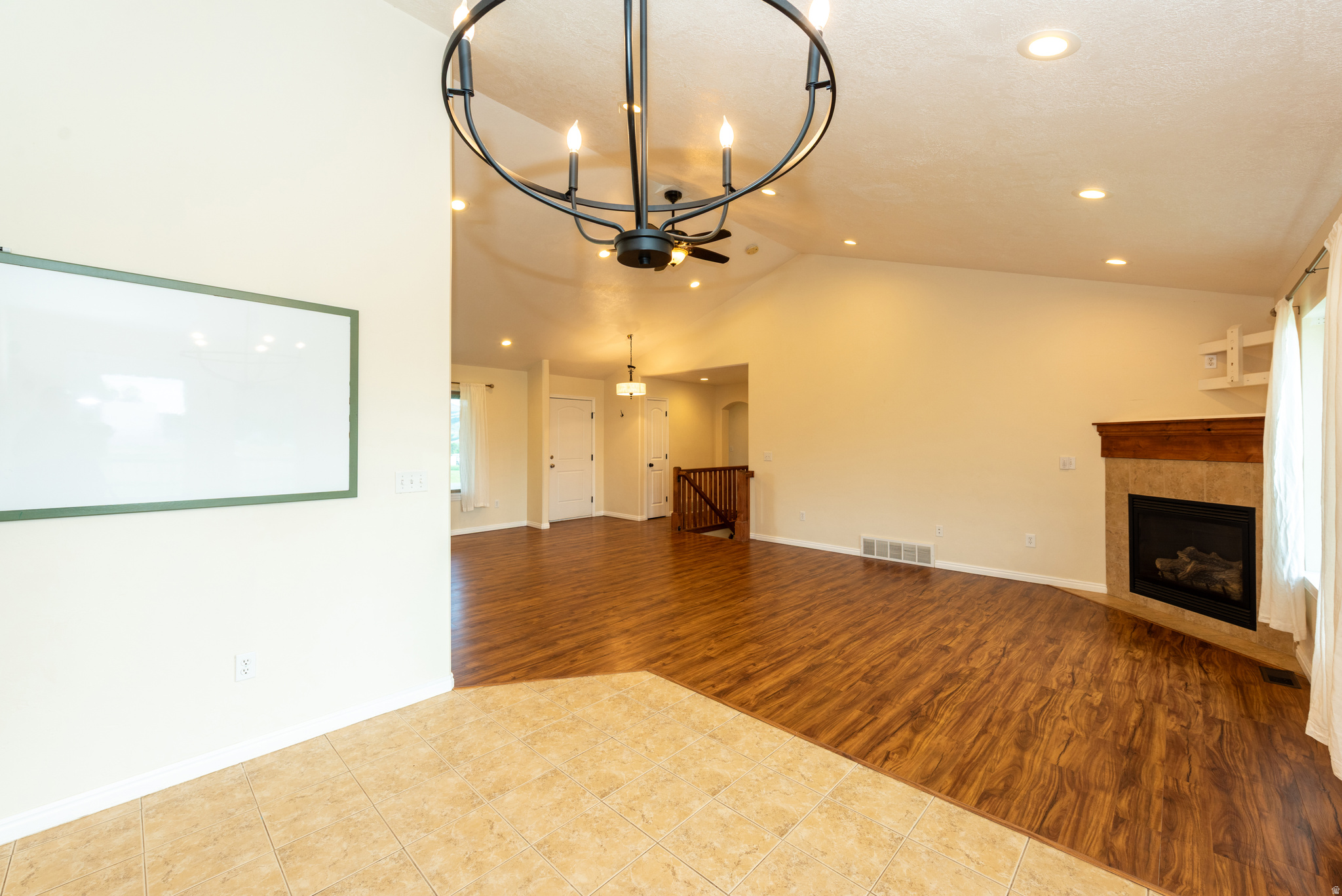 PARADISE ESTATES - Residential