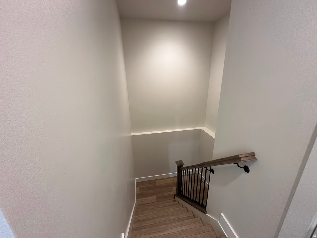 RIDGEVIEW - Residential