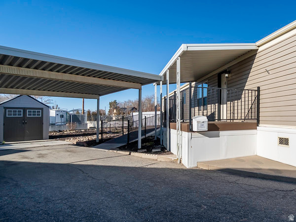 COTTONWOOD COVES - Residential
