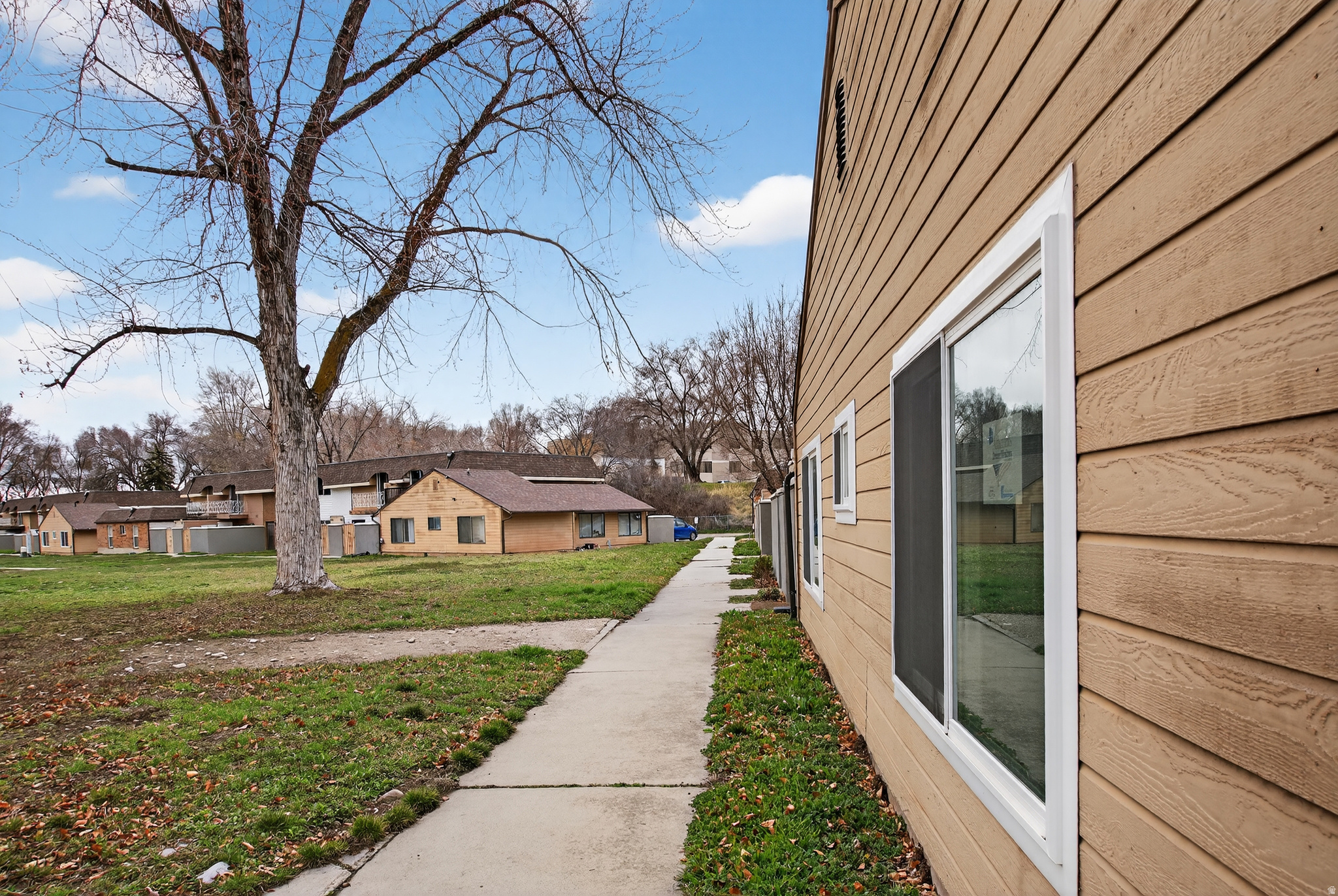 CASTLEBROOK - Residential