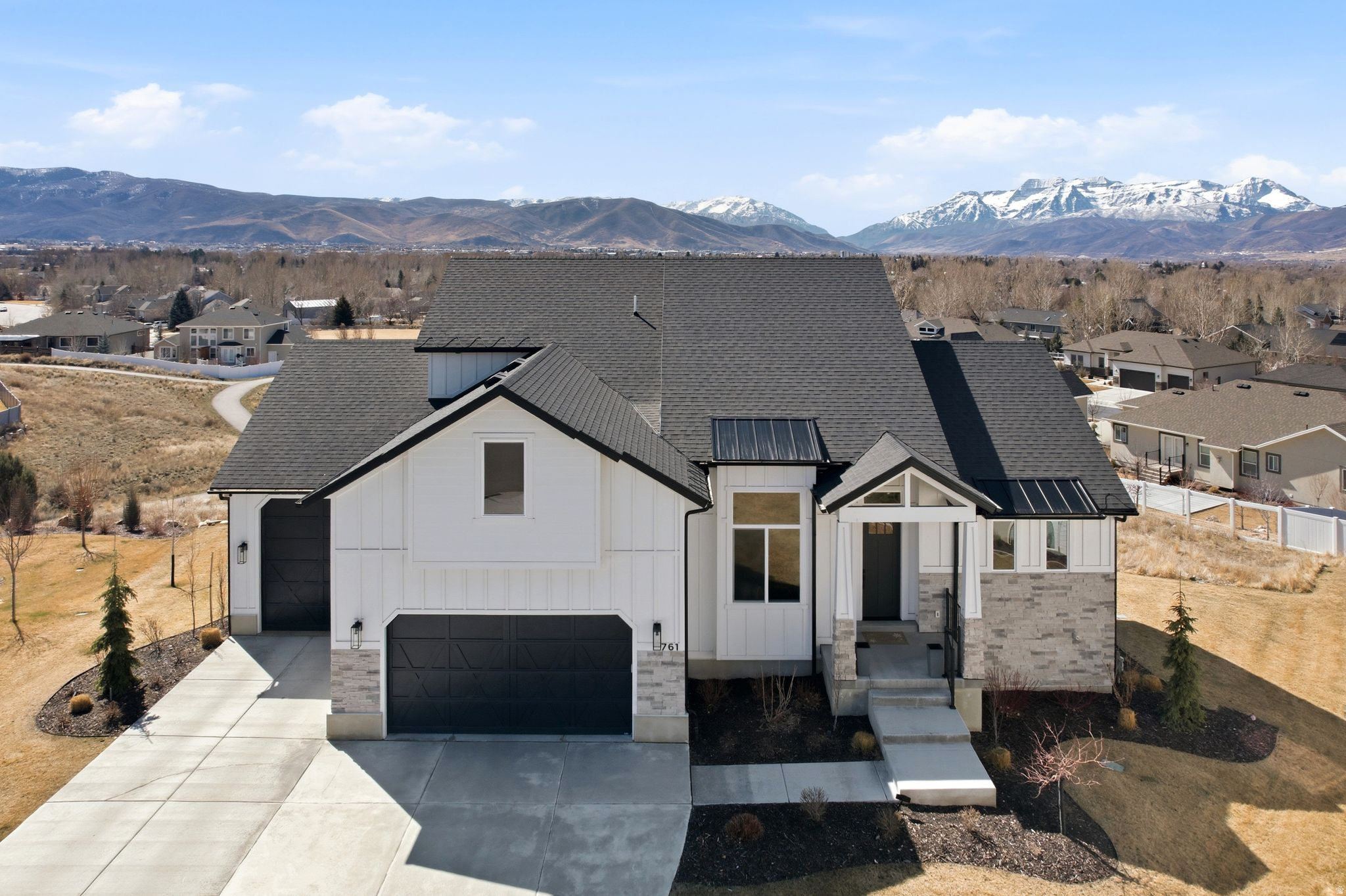 STONE CREEK - Residential