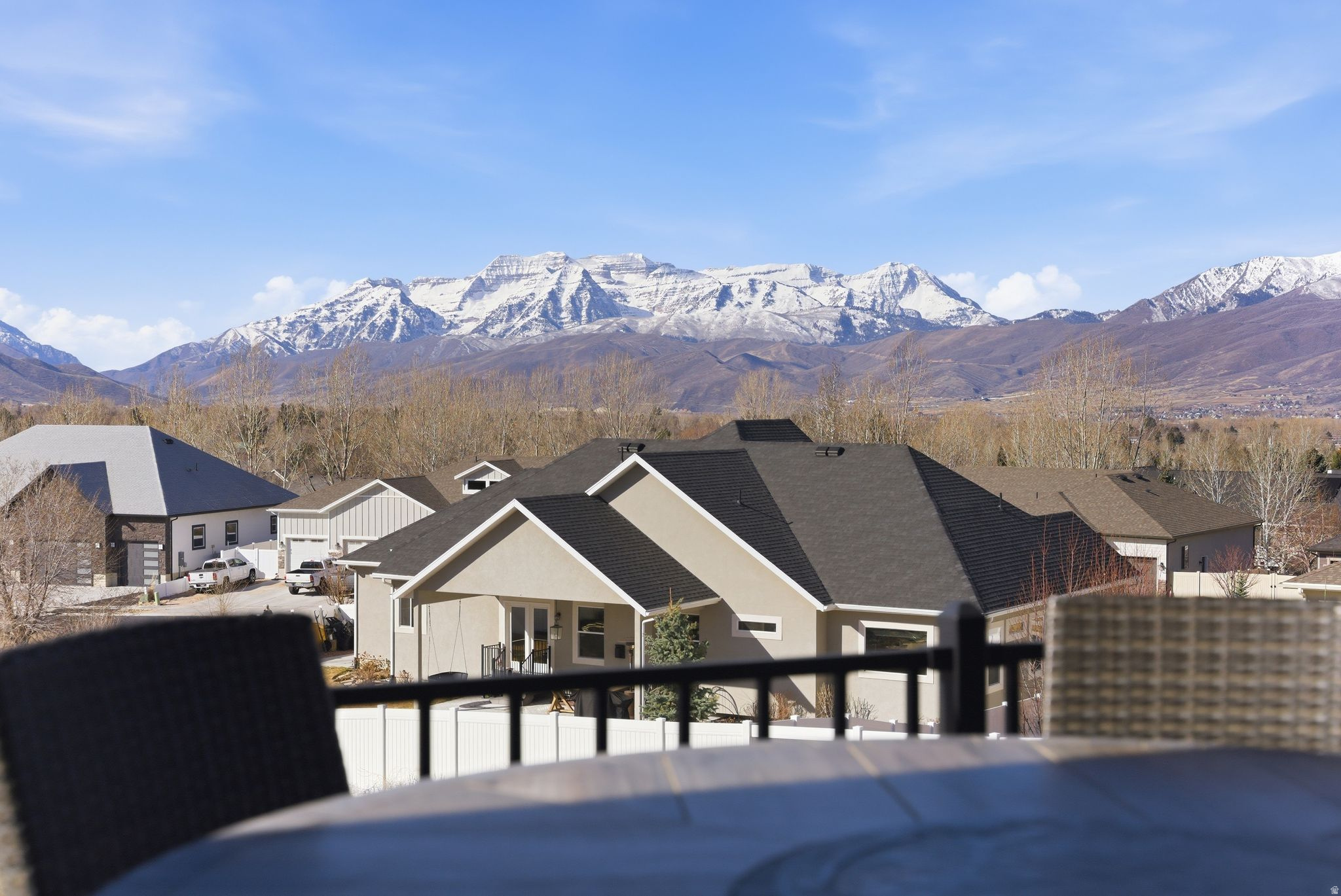 STONE CREEK - Residential