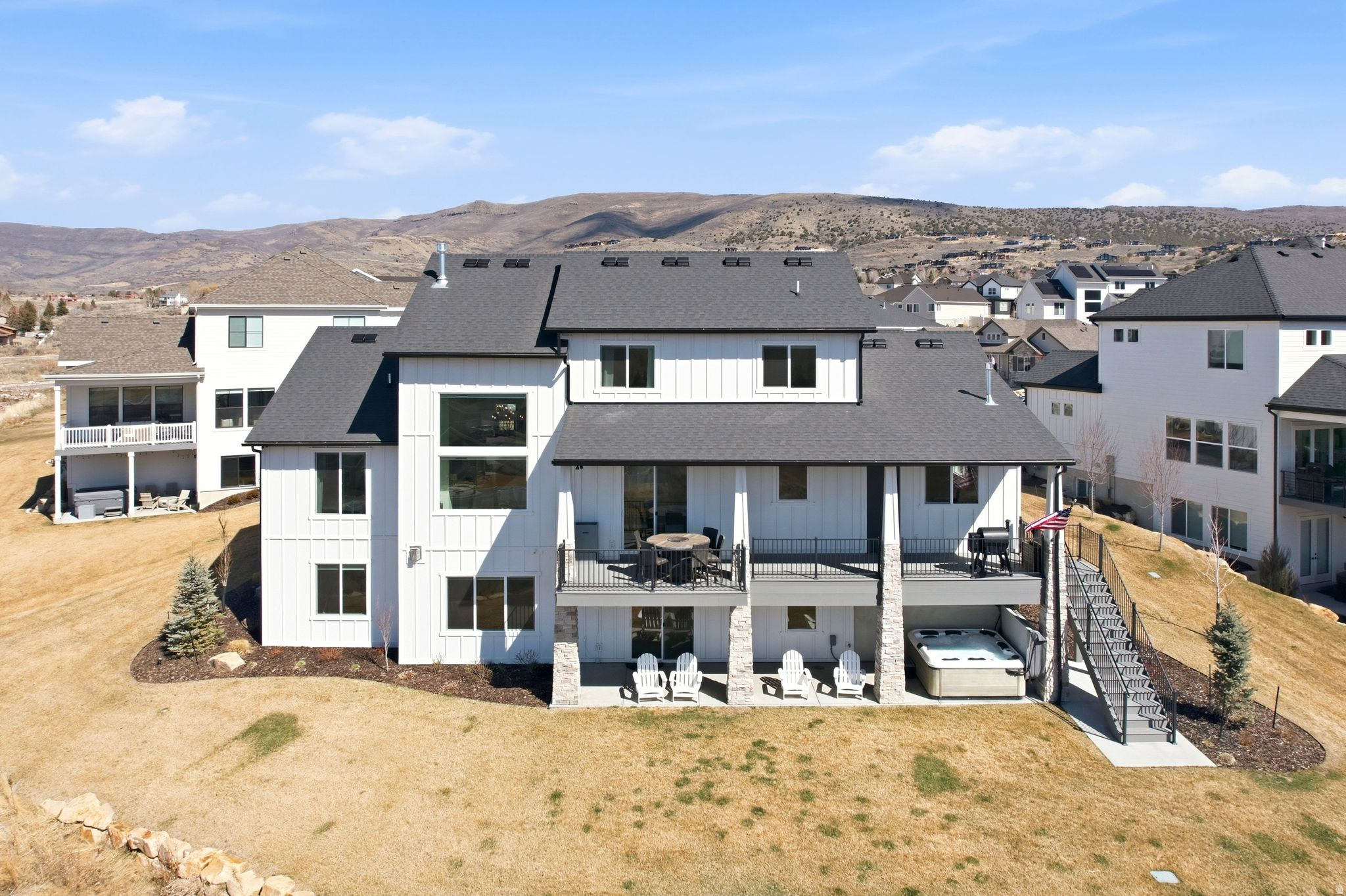 STONE CREEK - Residential