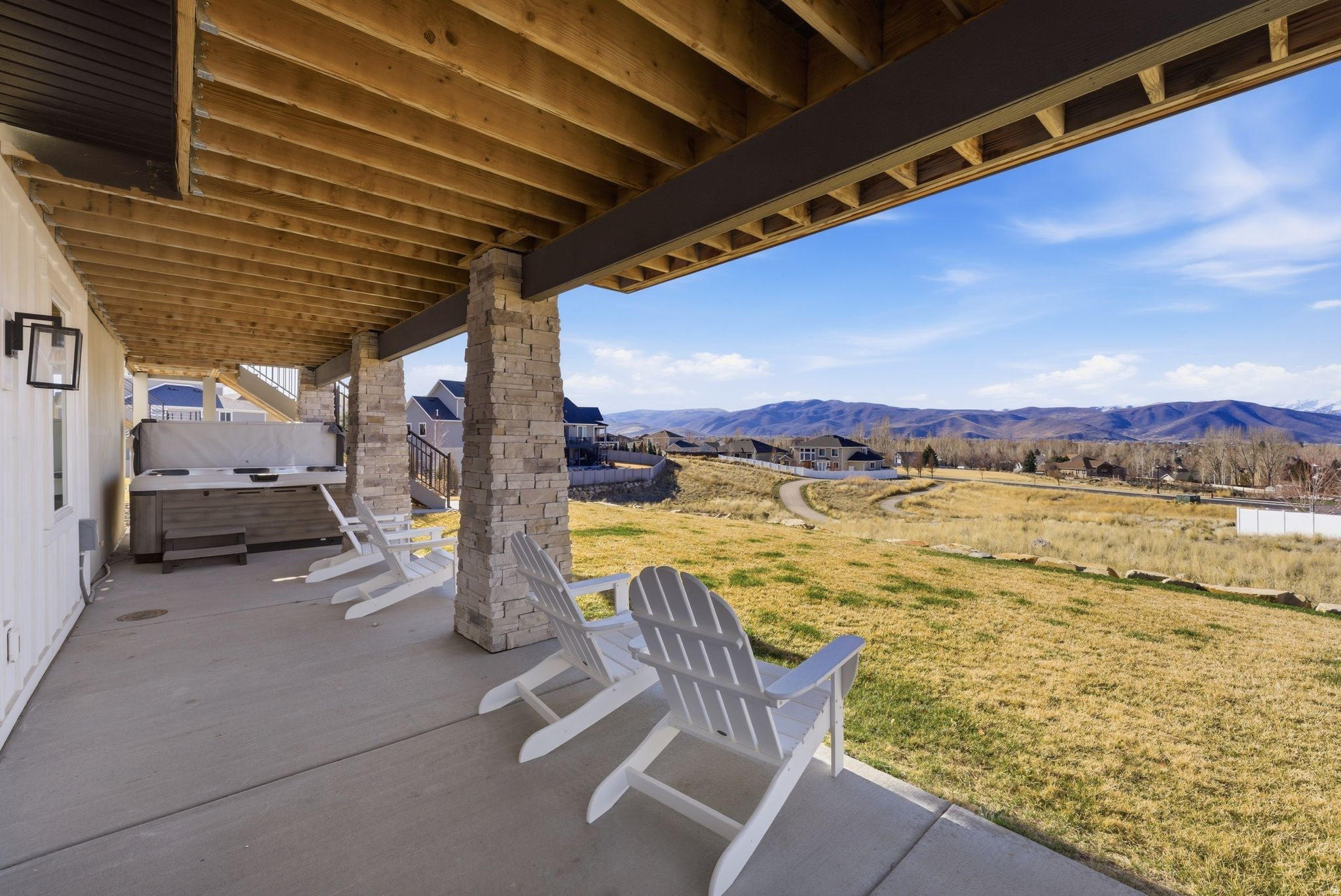 STONE CREEK - Residential